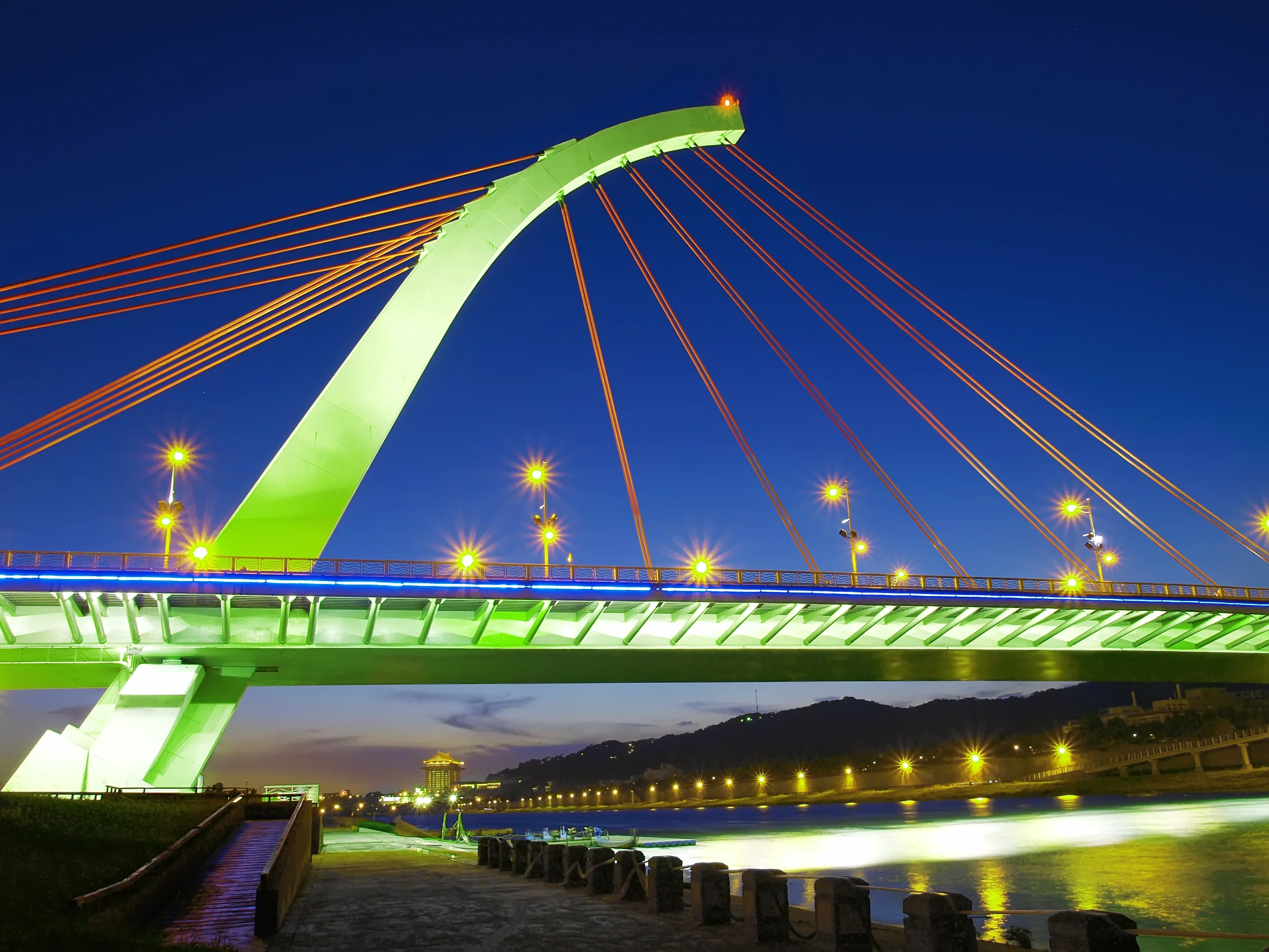 LED Bridge.jpg
