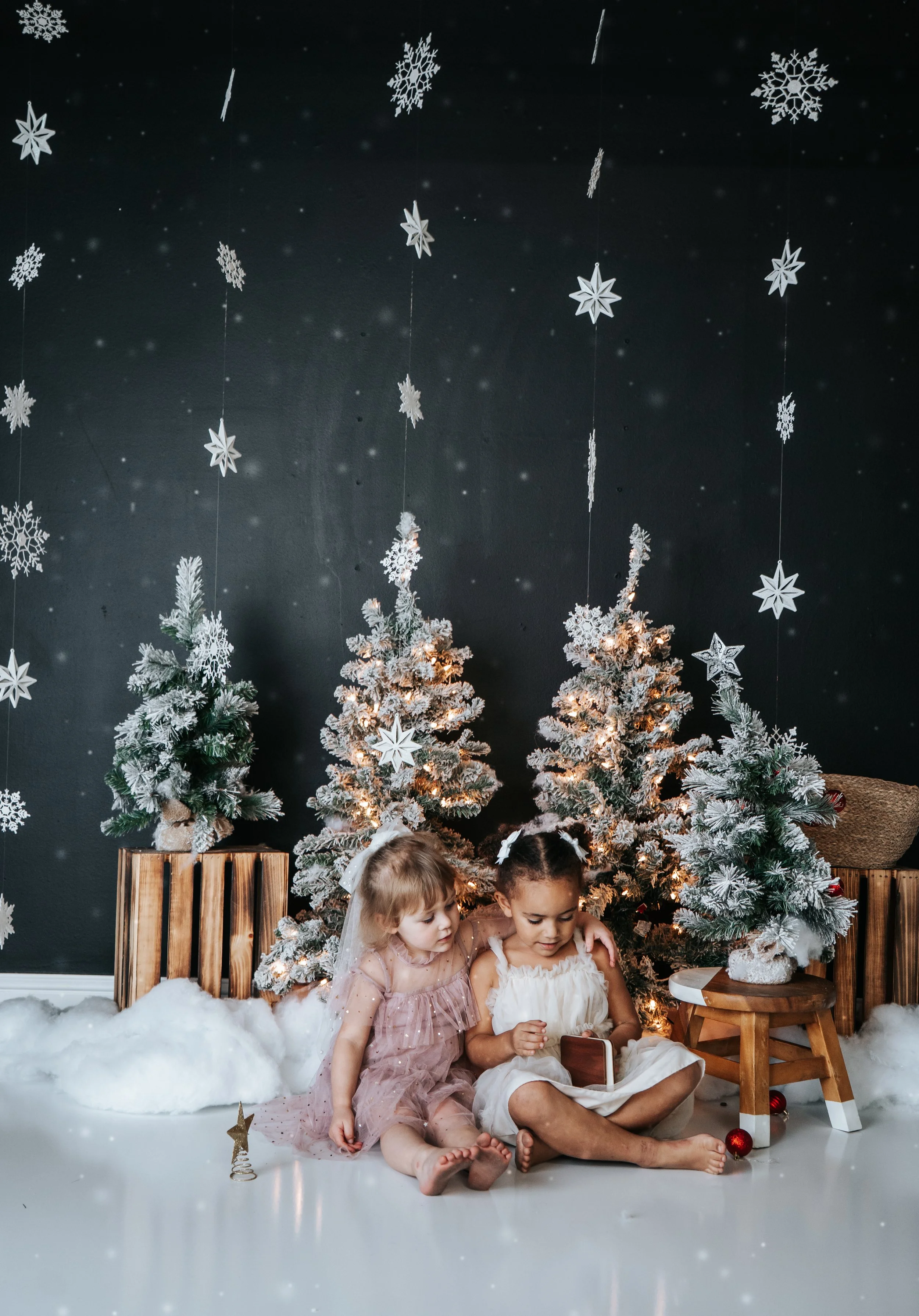 Christmas 903 Studio 2025-00904.jpg