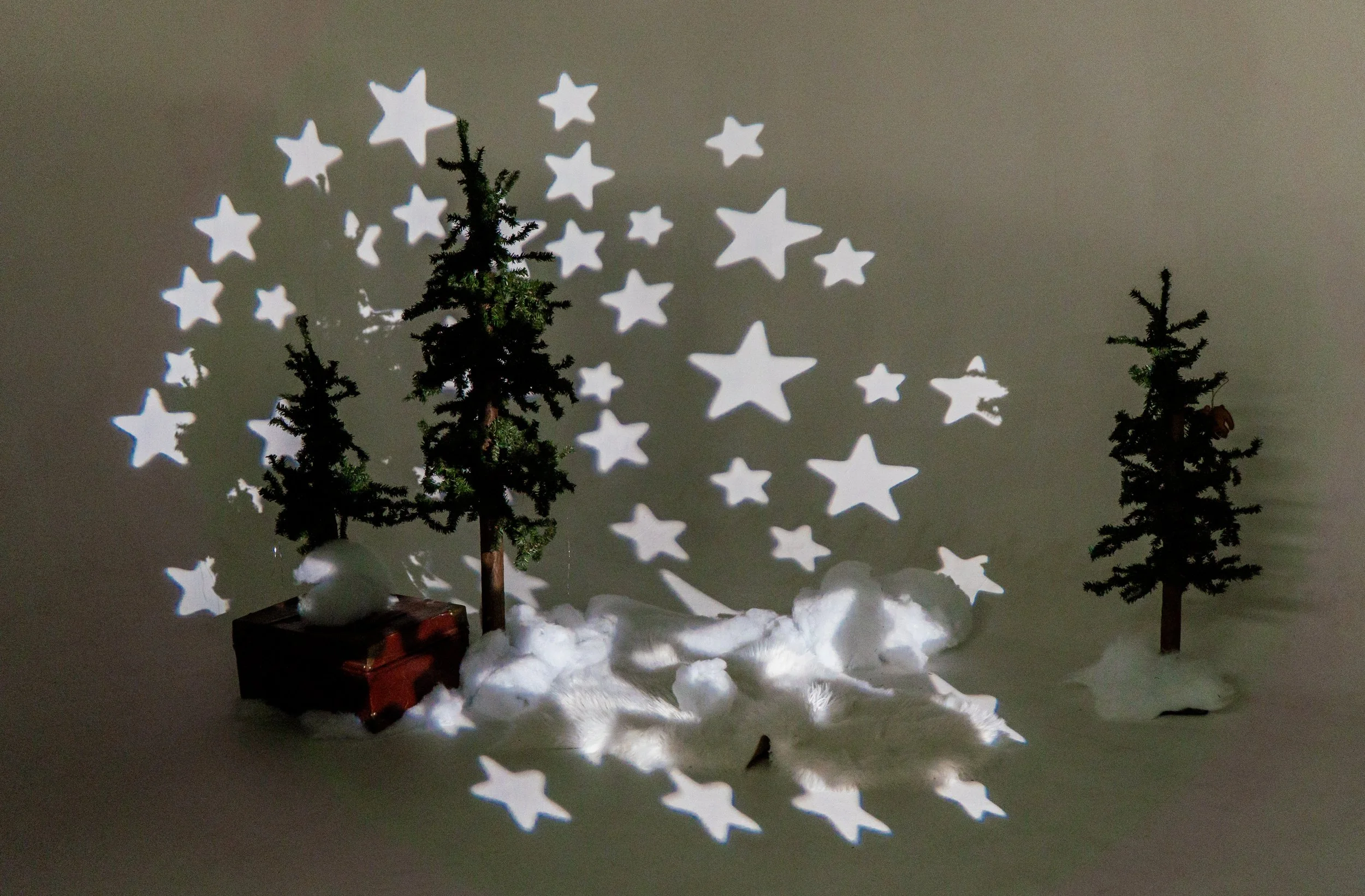 Christmas 903 Studio 2025-00492.jpg