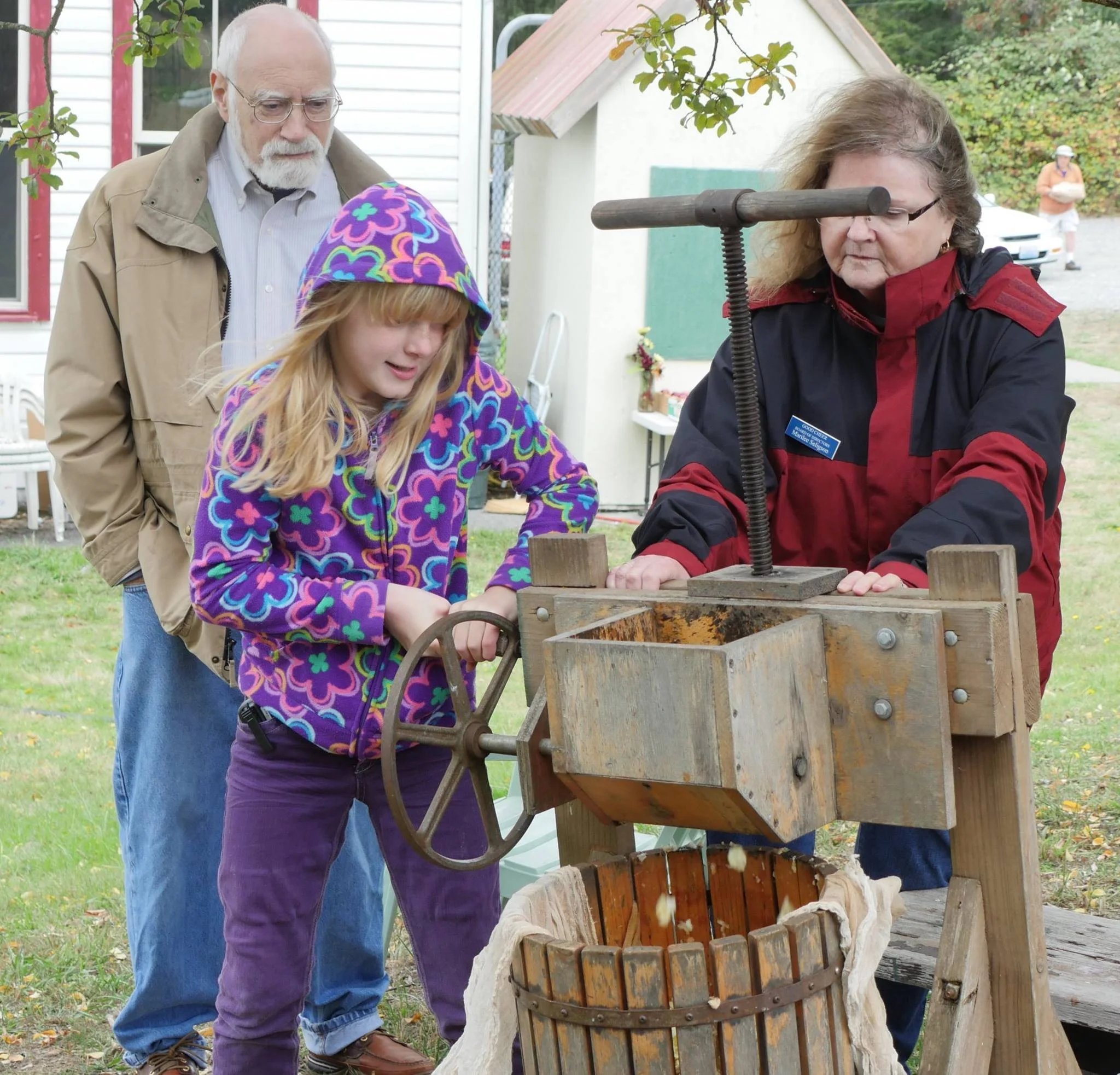 An Apple-Filled End of the Season Party!