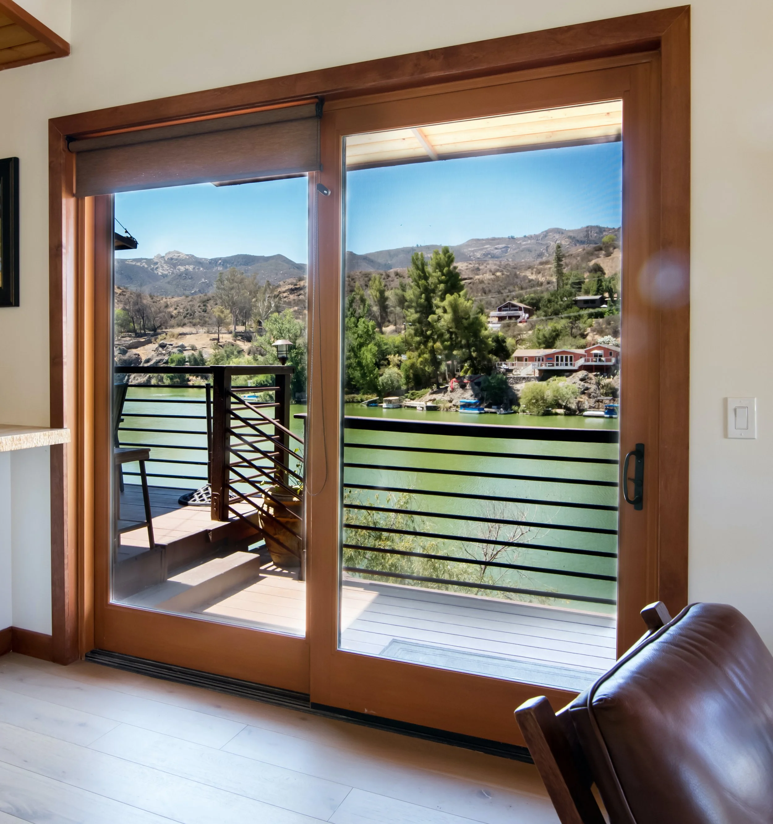 sliding door .jpg