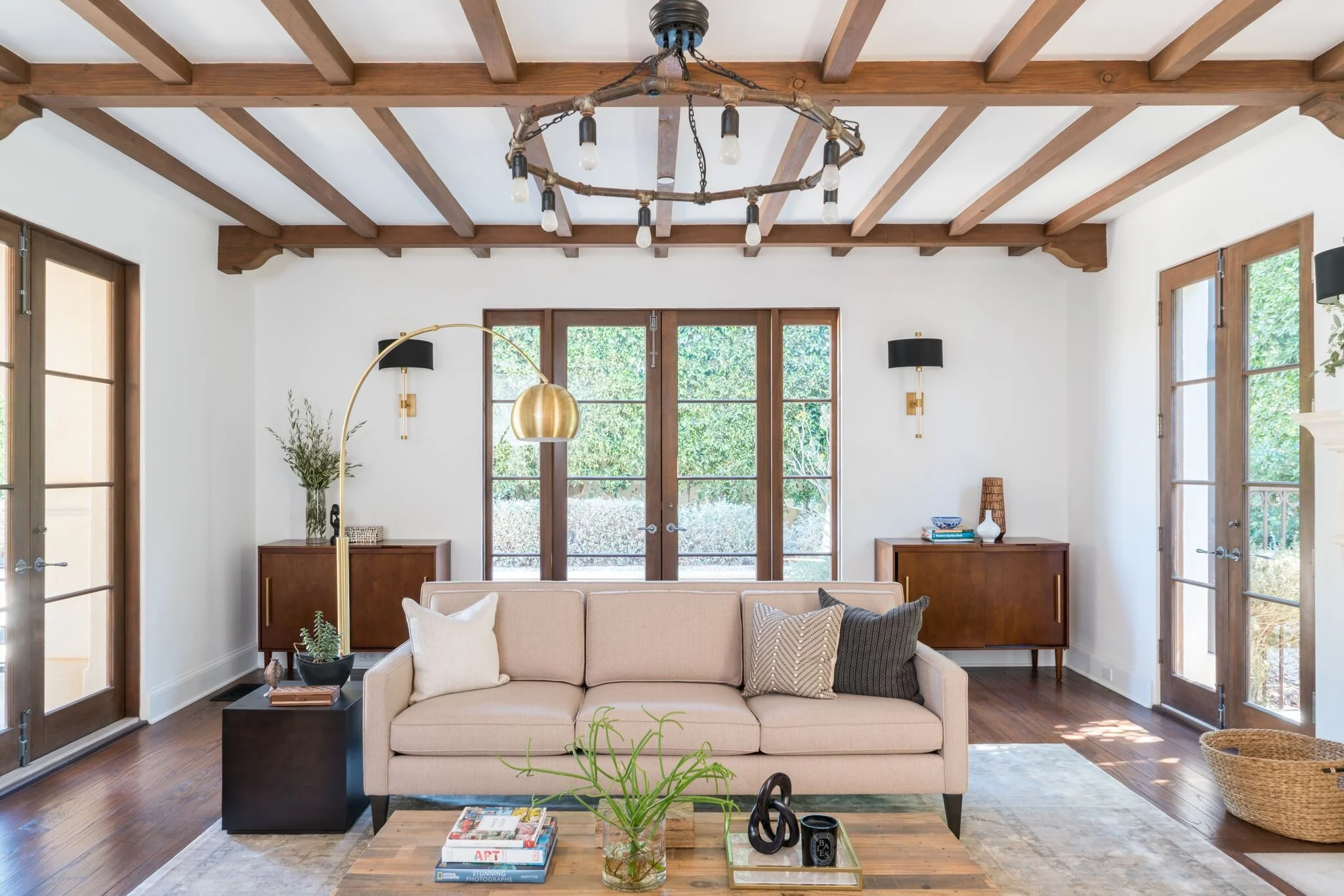 zDI18dVw - Copy.jpeg