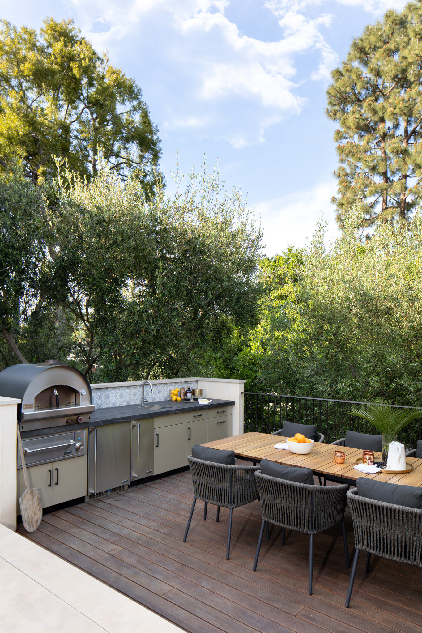 MollyRosePhoto-DMARInteriors-WestLosAngeles-8166-2-Edit.jpg