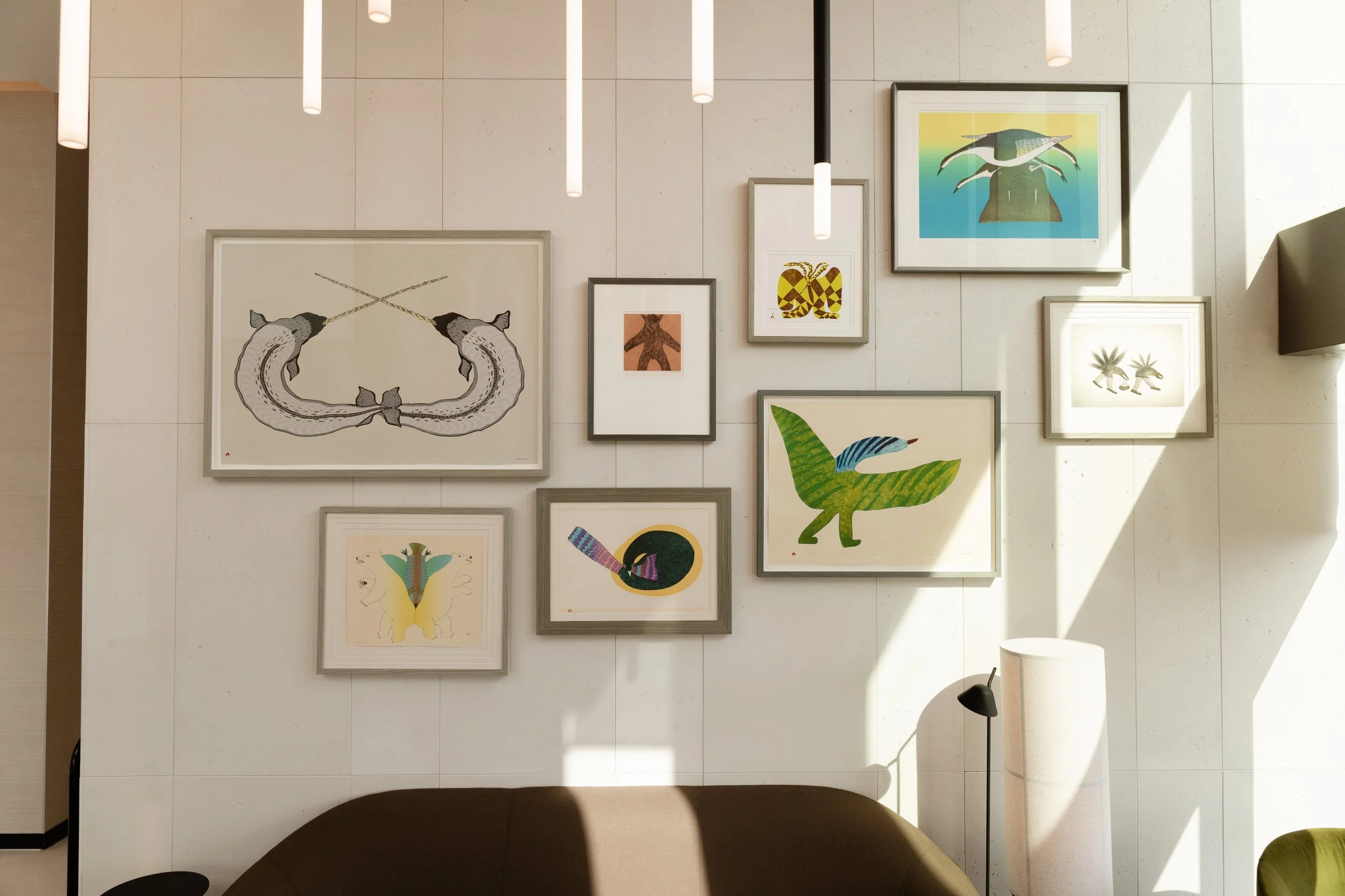 Fine art framing installation art handler