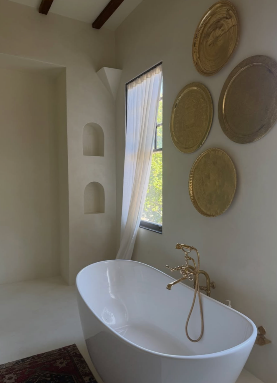tadelakt bathroom