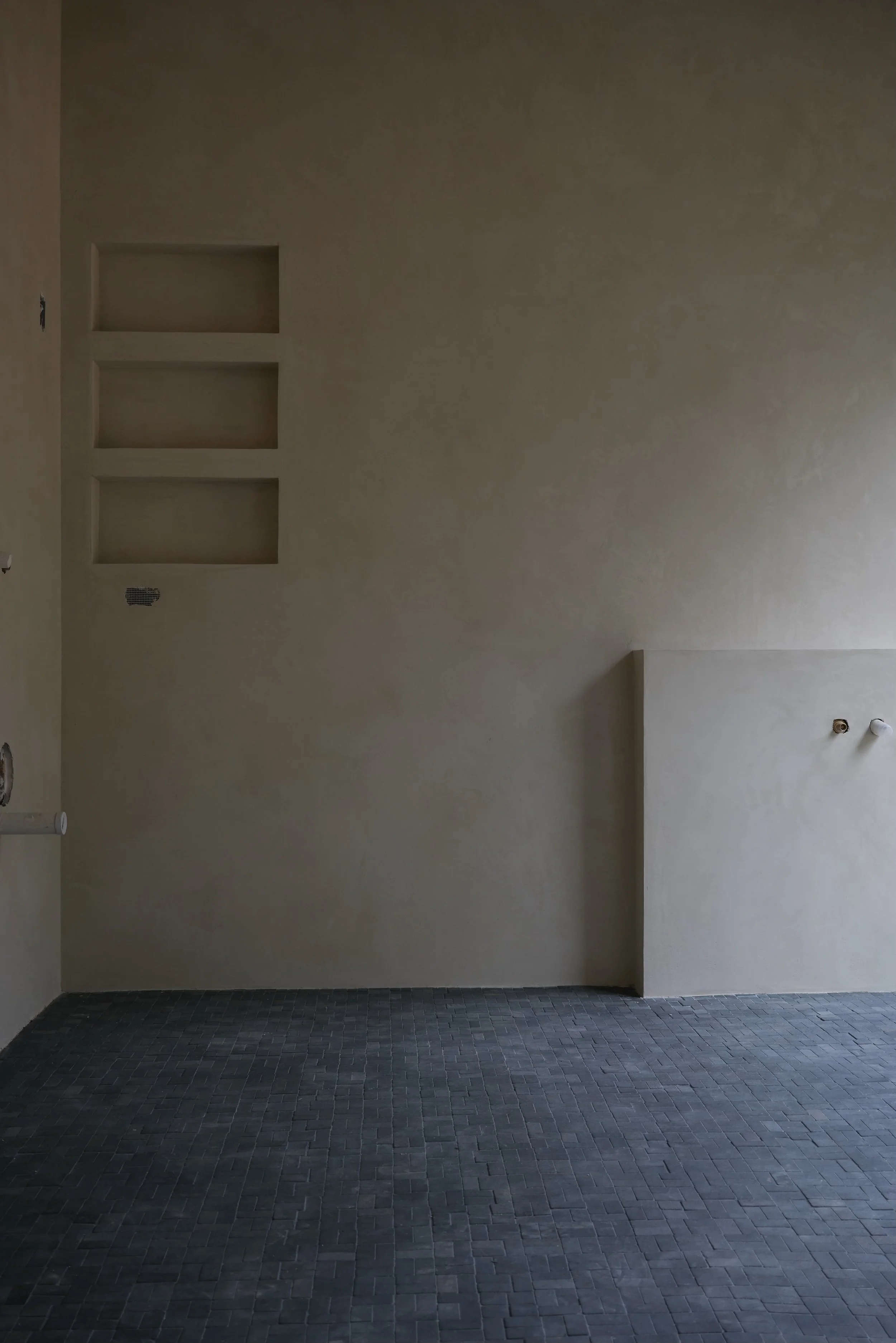 Scandinavian Inspired Tadelakt Bathroom
