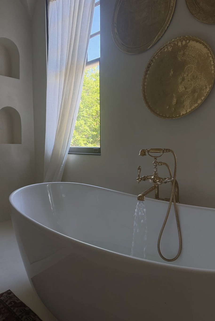 Tadelakt Bathroom Tub