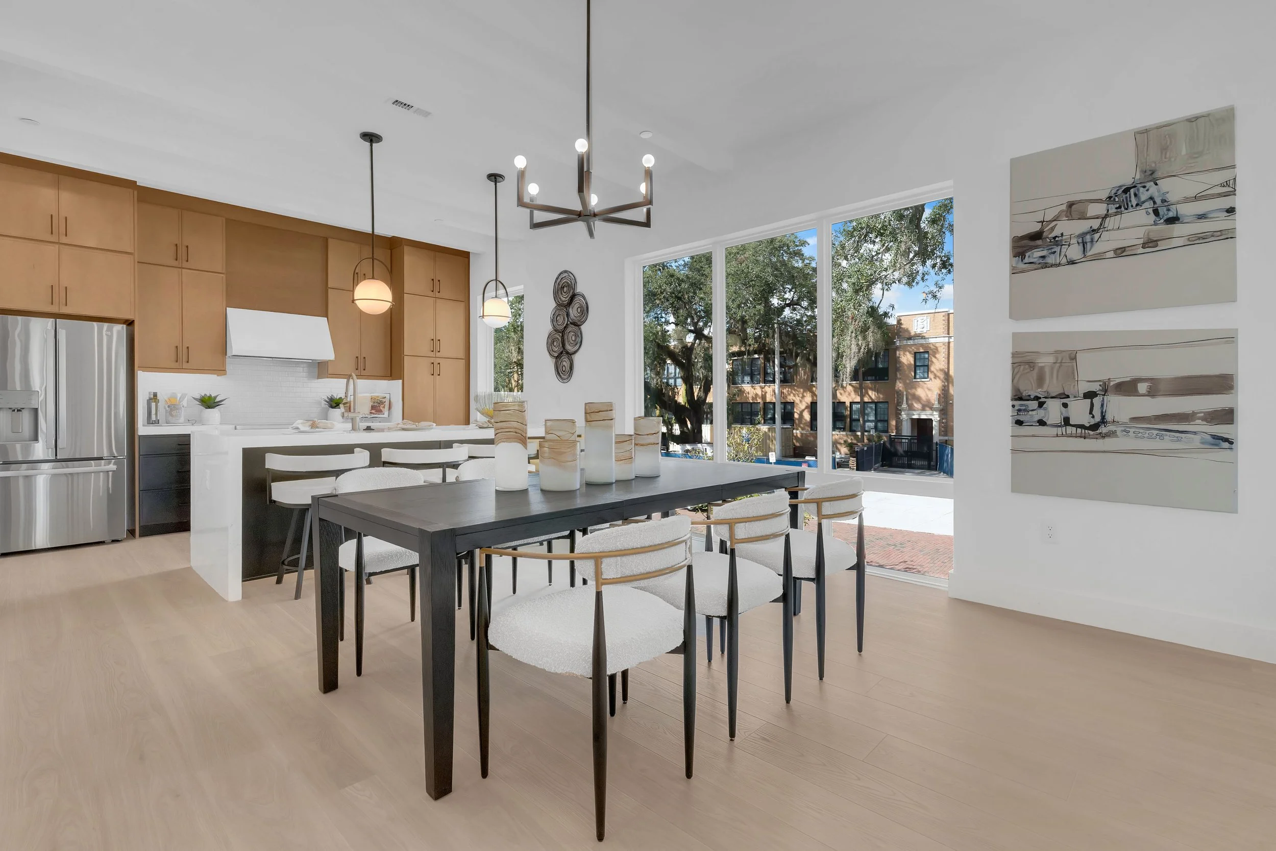 1010 E Robinson St, Orlando, FL 32801