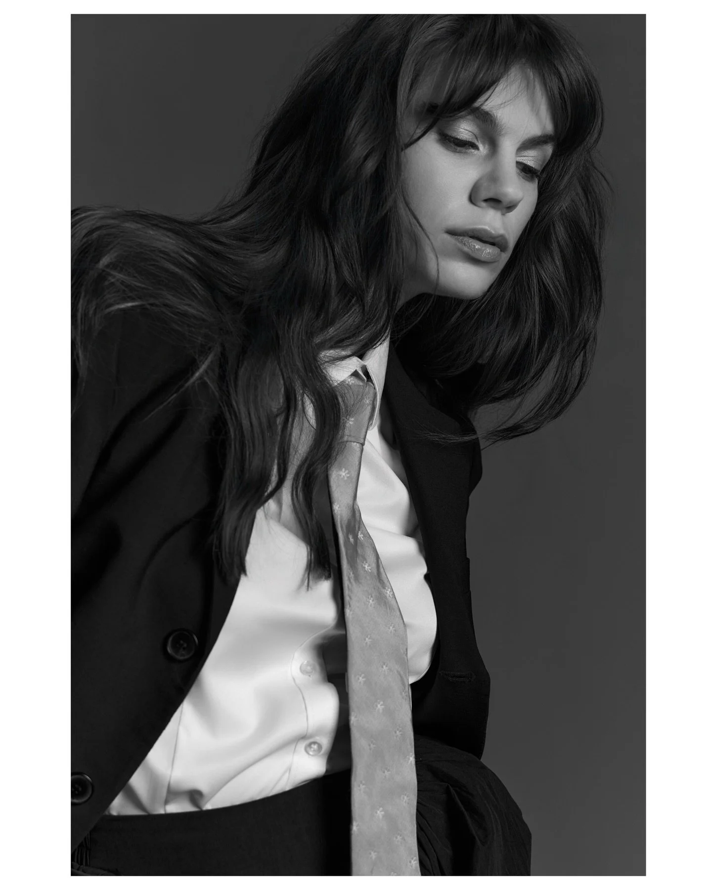 🖤

Model @modelvladinyc 
Styling @formofeve 
MUA @leanne_harpin_makeup_artist_ 
Photography @trudorudo