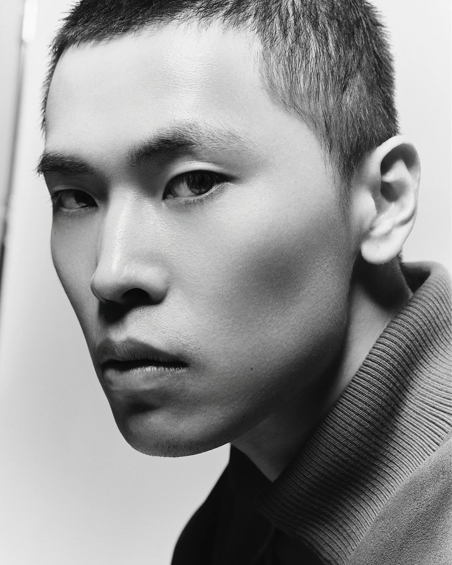 With Sam 
@sam_seoo.flyy_withit