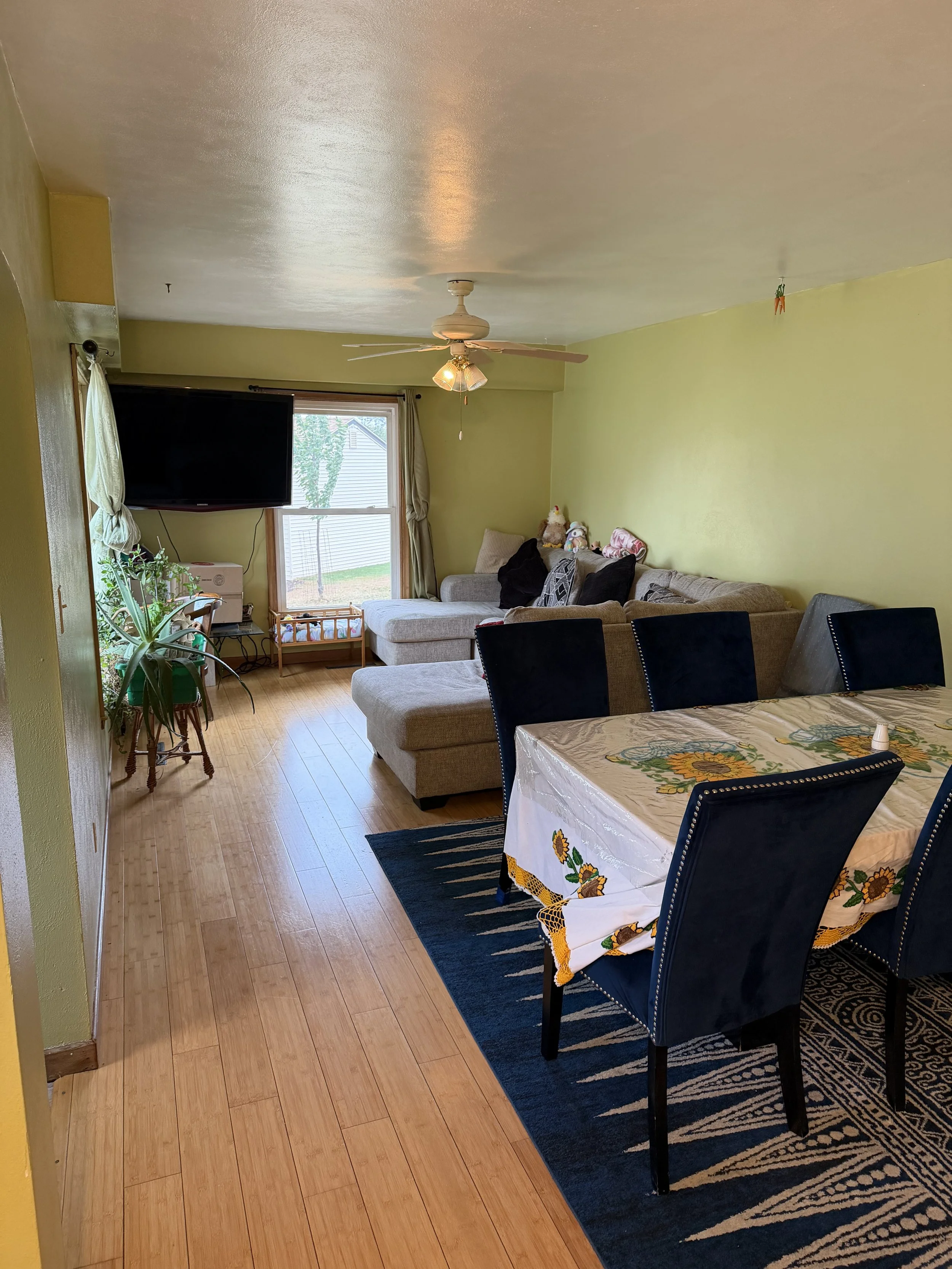 Upstairs Living Area