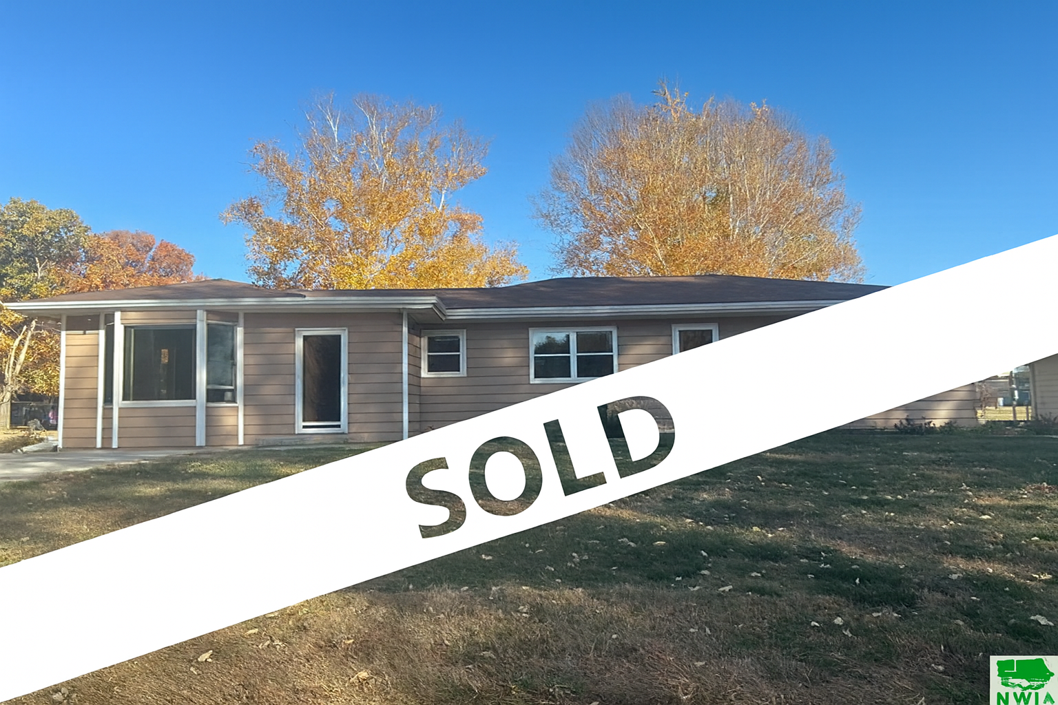 (SOLD) - 416 Willow St (Aurelia)