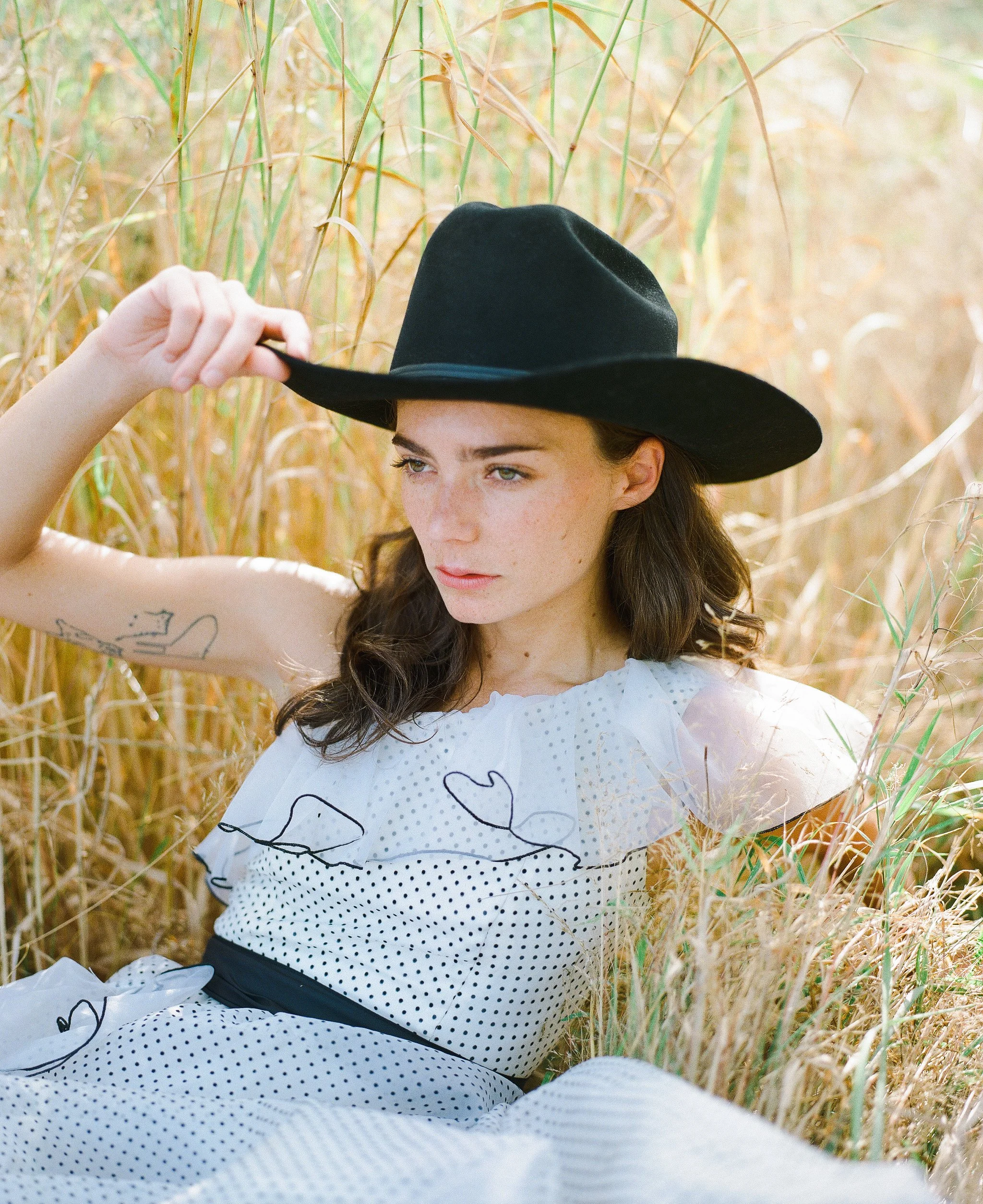 COWGIRL TAKE ME AWAY