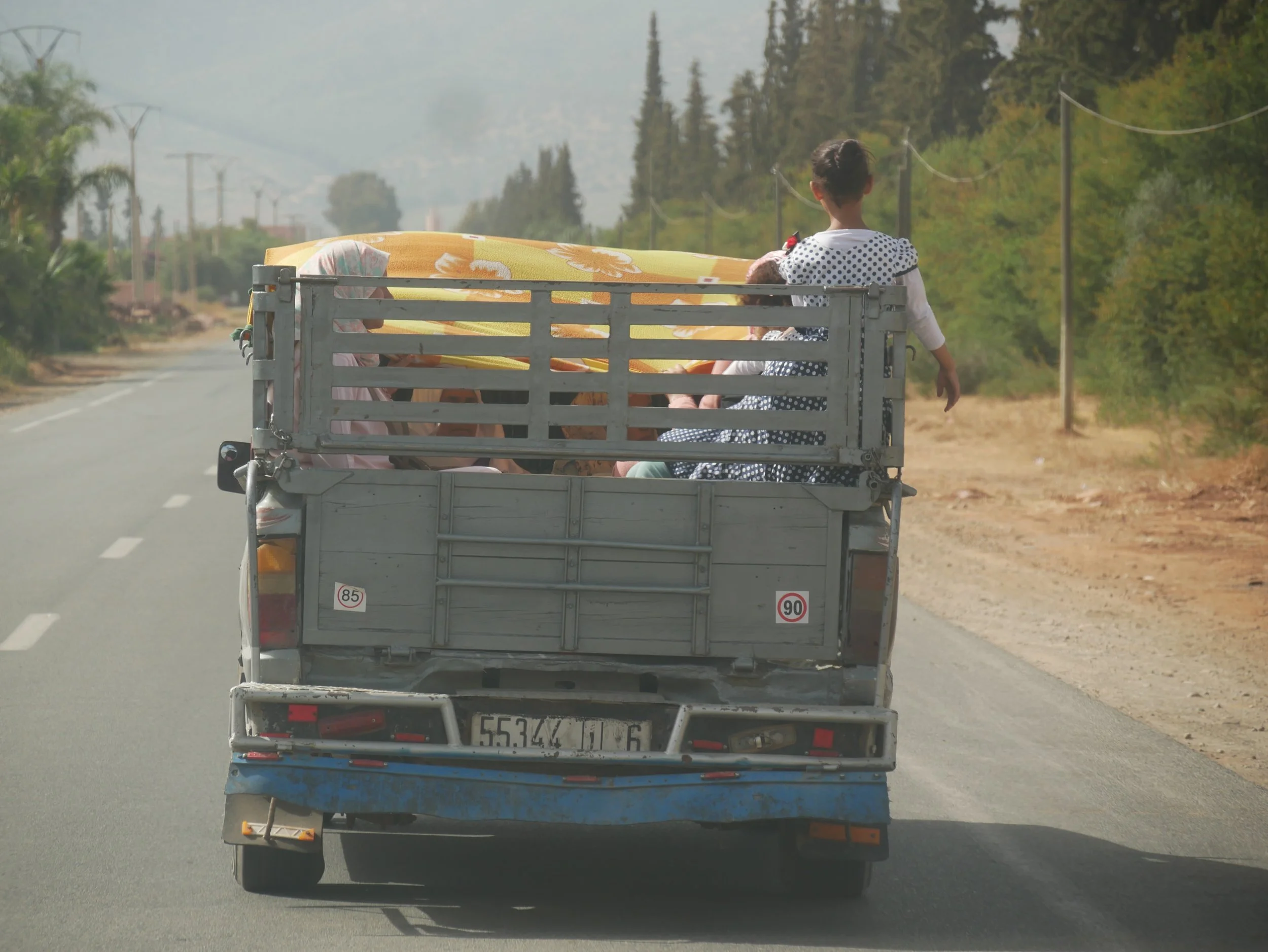 jeune fille en robe à pois - 2019 - Digital photograph