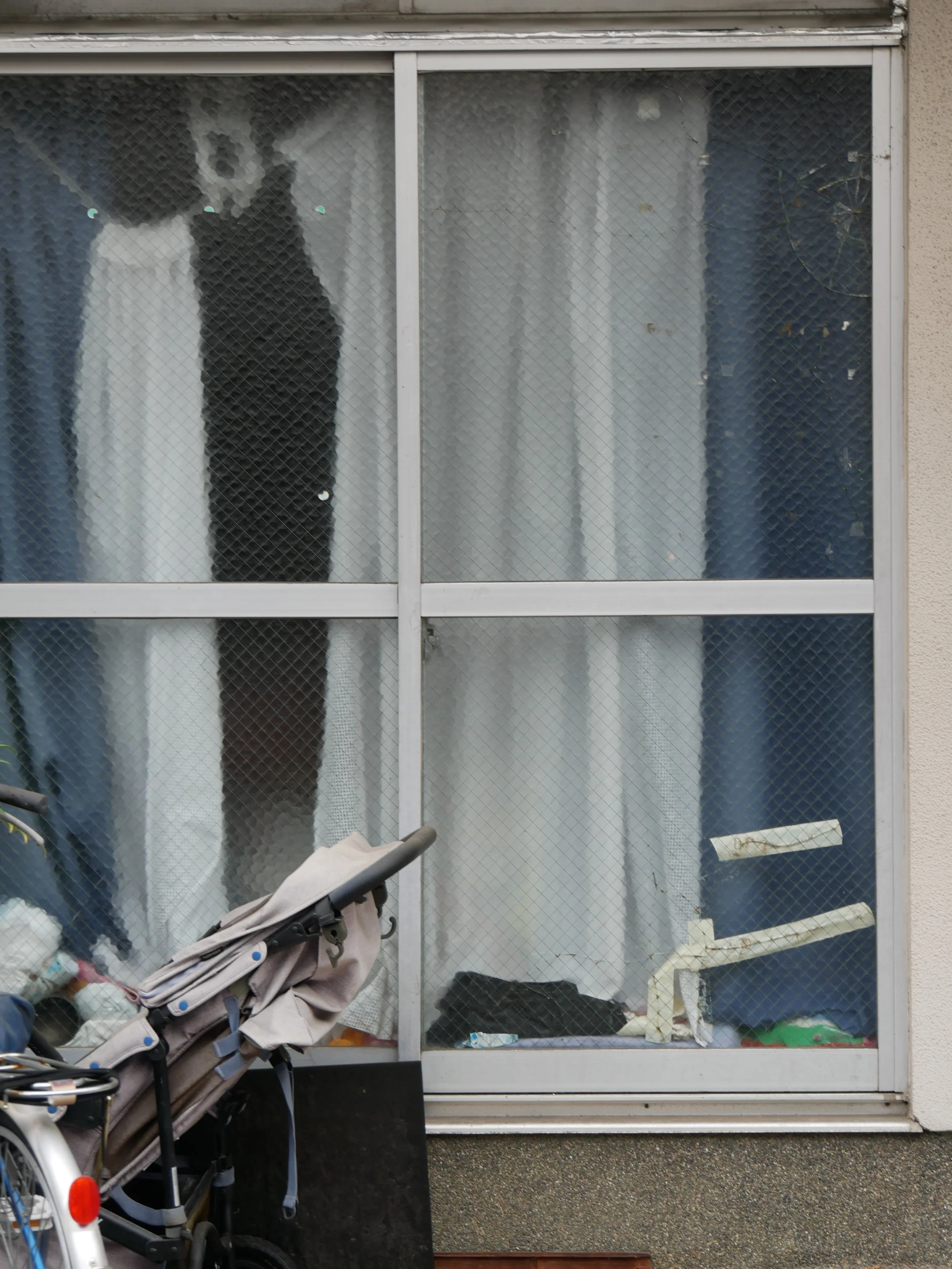 hanging curtains - 2026 - Digital photograph