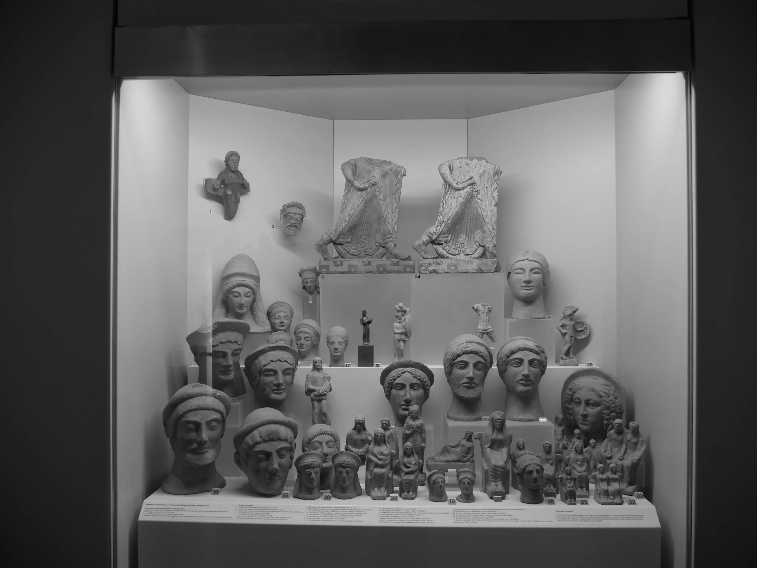 Heads - 2025 - Digital photograph