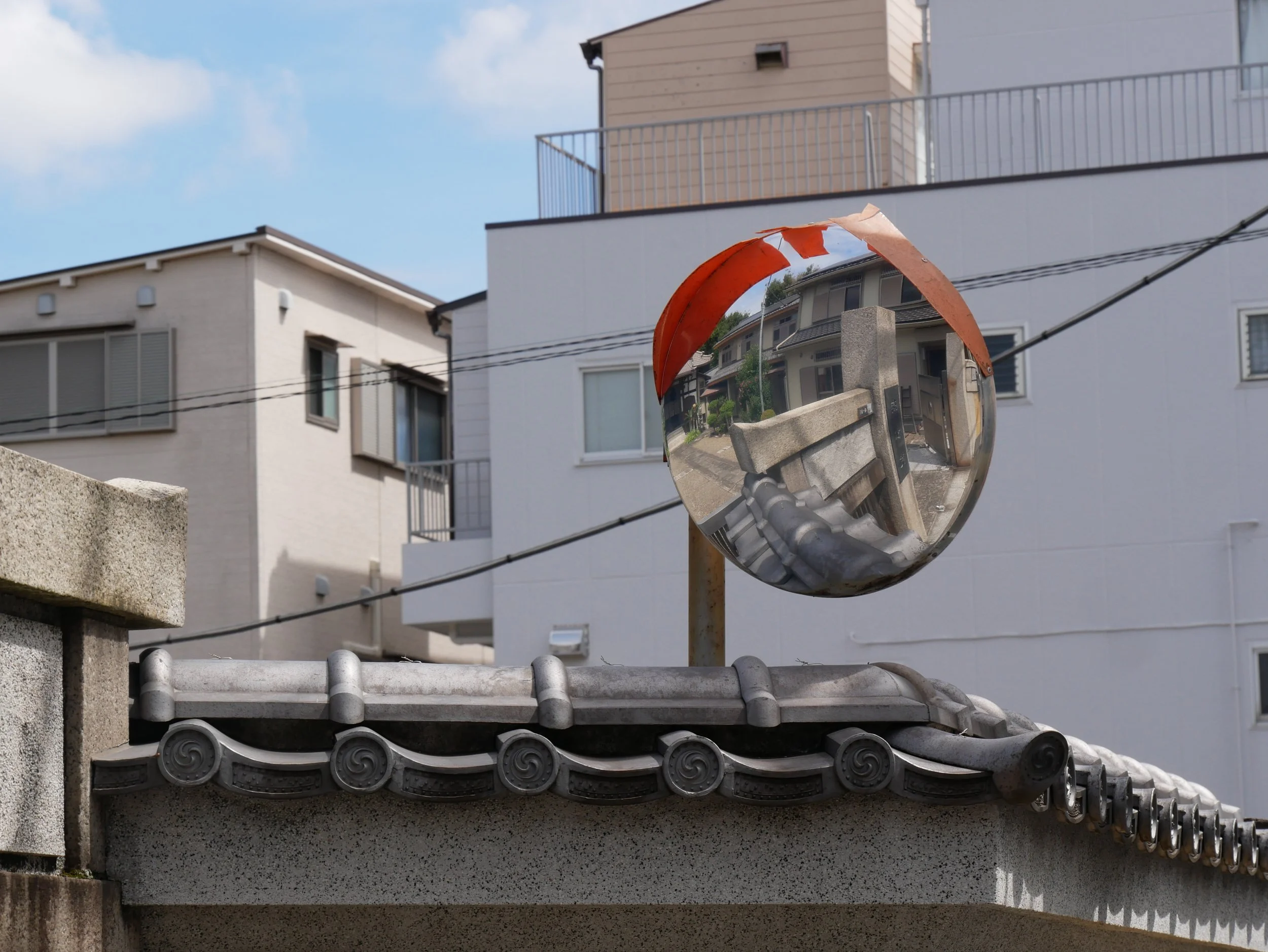 rearview mirror - 2026 - Digital photograph
