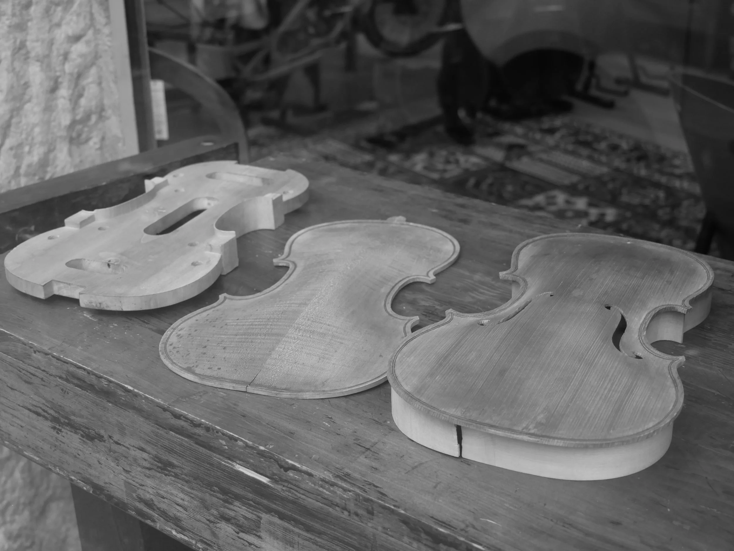trois morceaux de violon - 2025 - Digital photograph