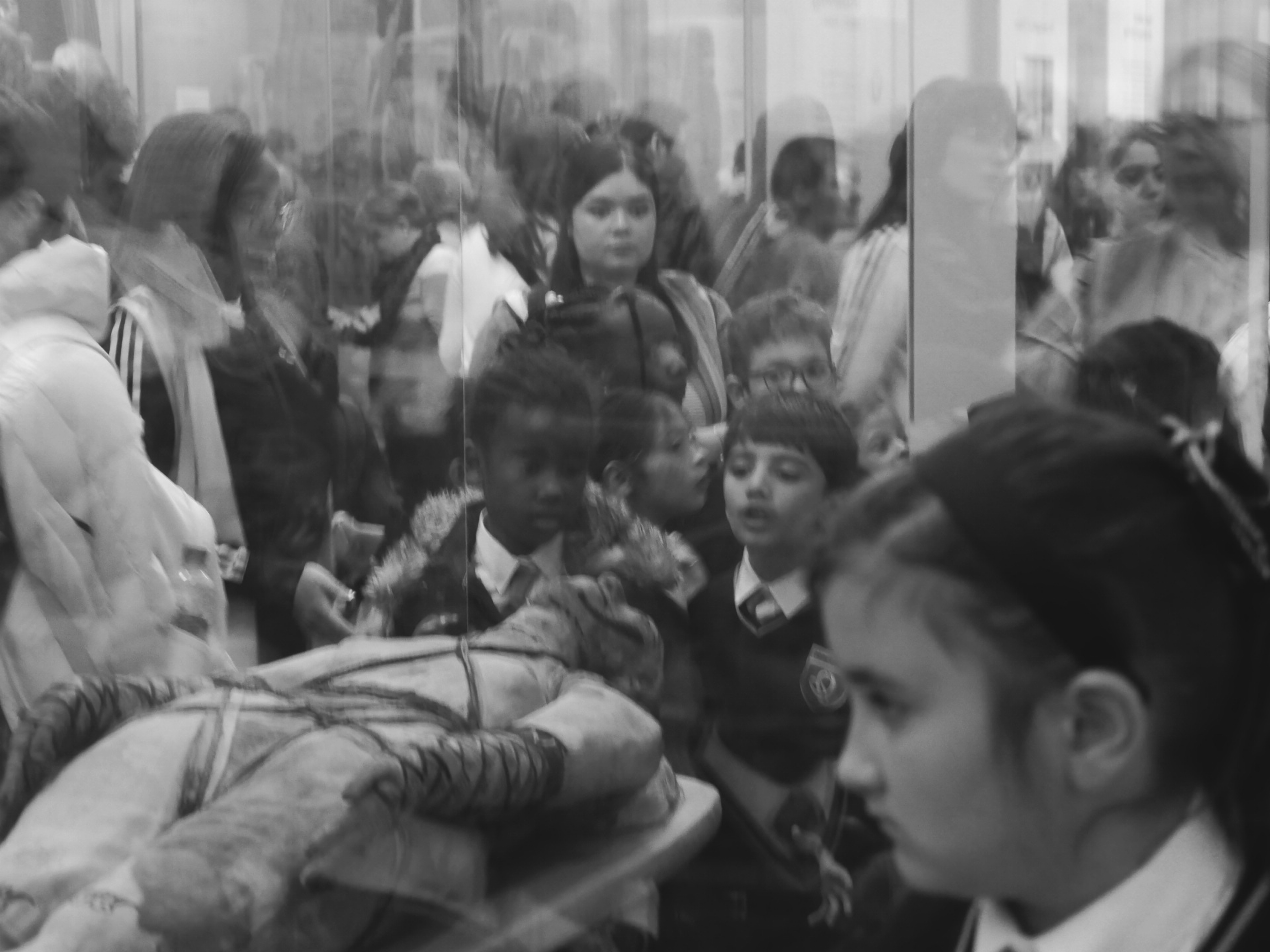 children in the British Museum - 2026 - Digital photograph