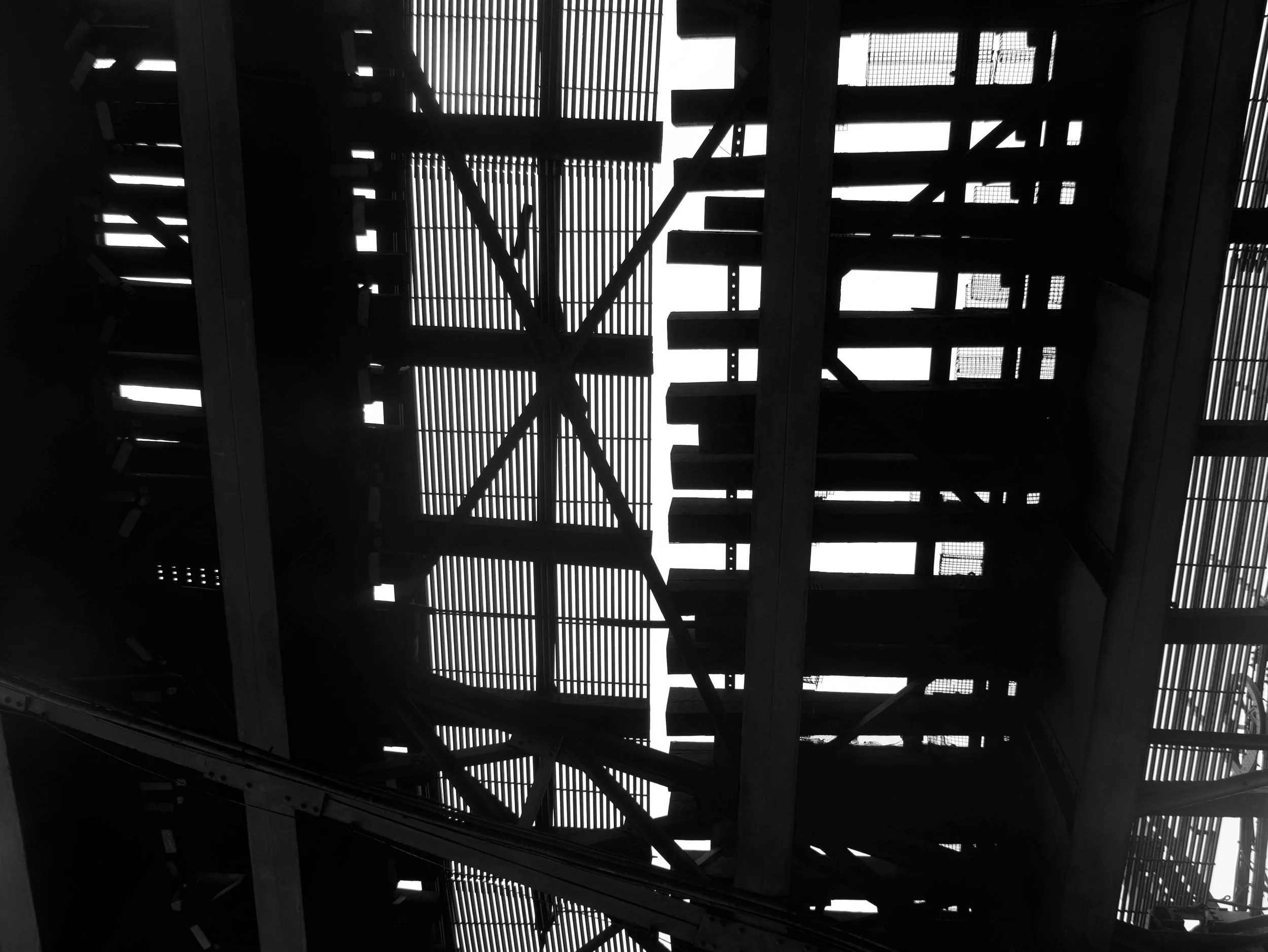 upper tracks - 2025 - Digital photograph