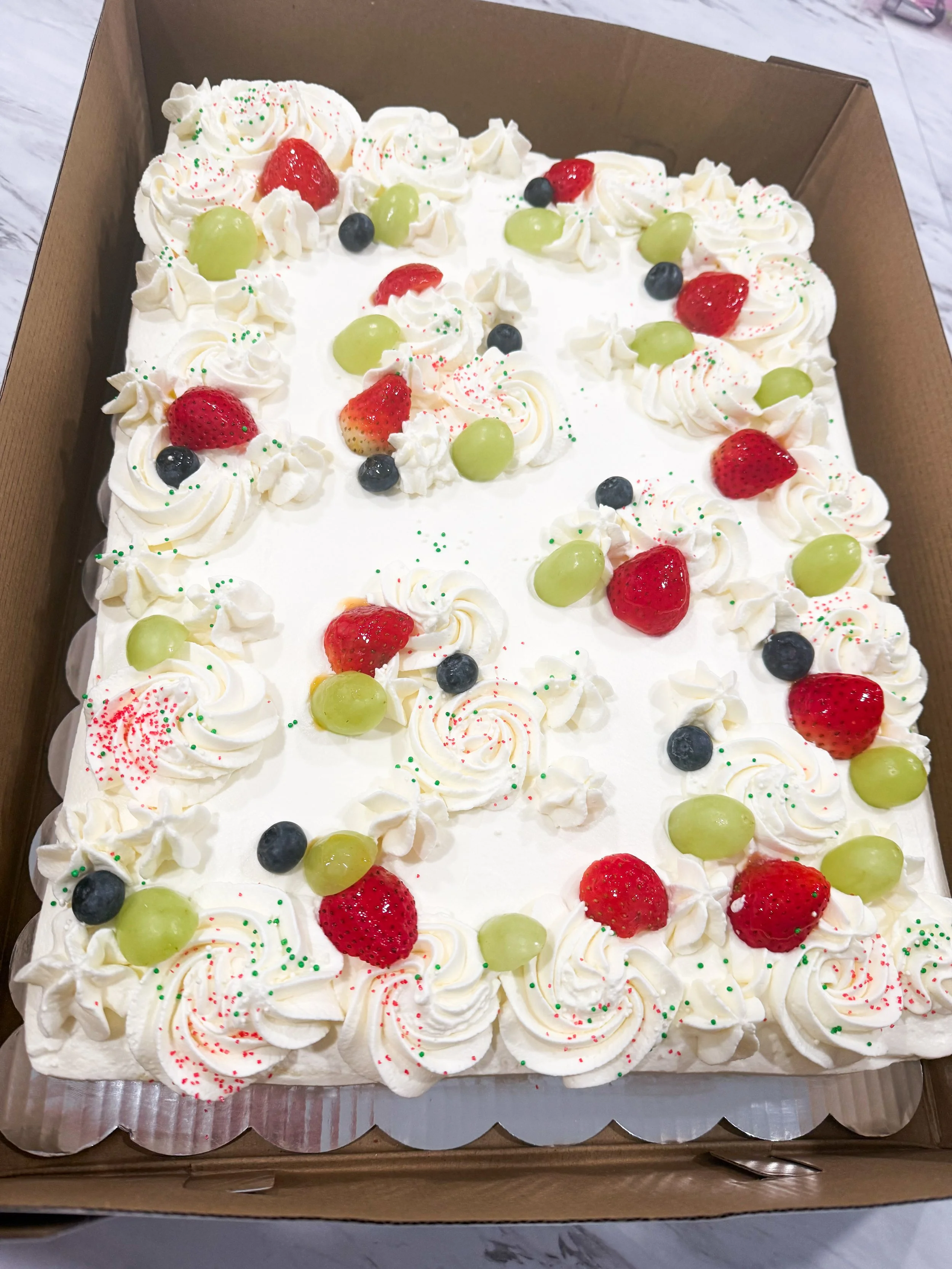 Strawberry Cake-105.jpg
