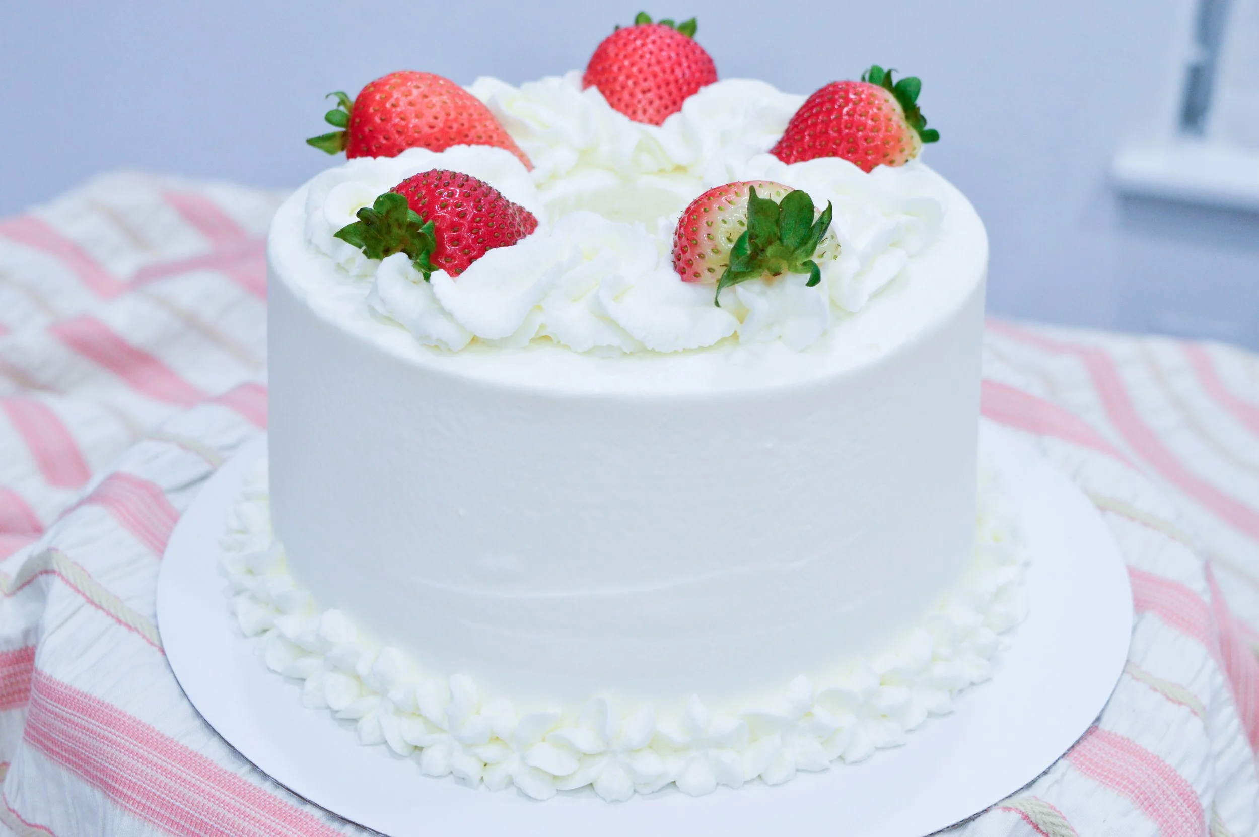 Strawberry Cake-57.jpg