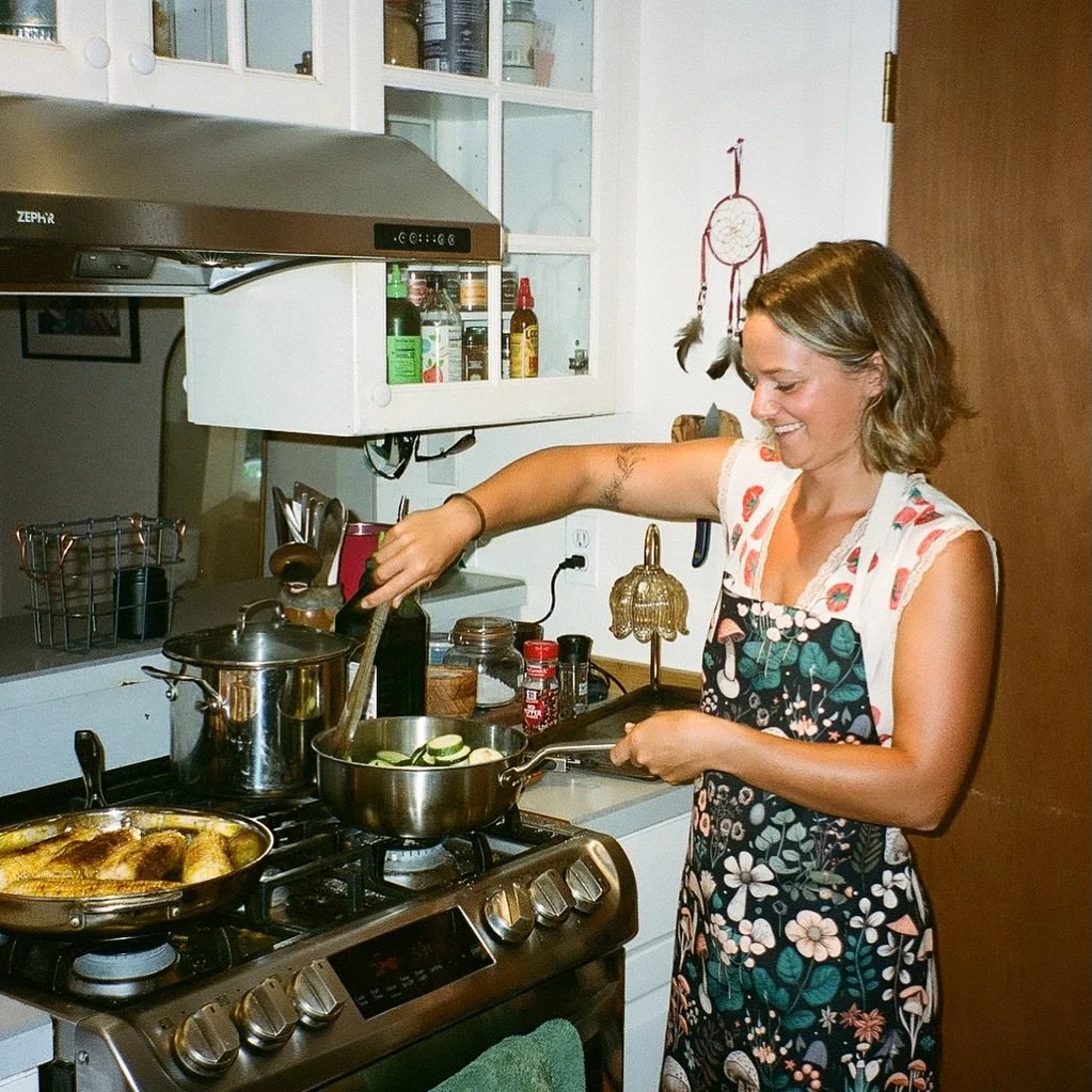 Skip the reservations&hellip;have dinner at home with your girls. 🏔️🍾

Alpenglow Kitchen offers private chef dinners for bachelorette weekends and group trips. Seasonal, locally inspired, and designed around your crew.

Think:
* thoughtful, seasona