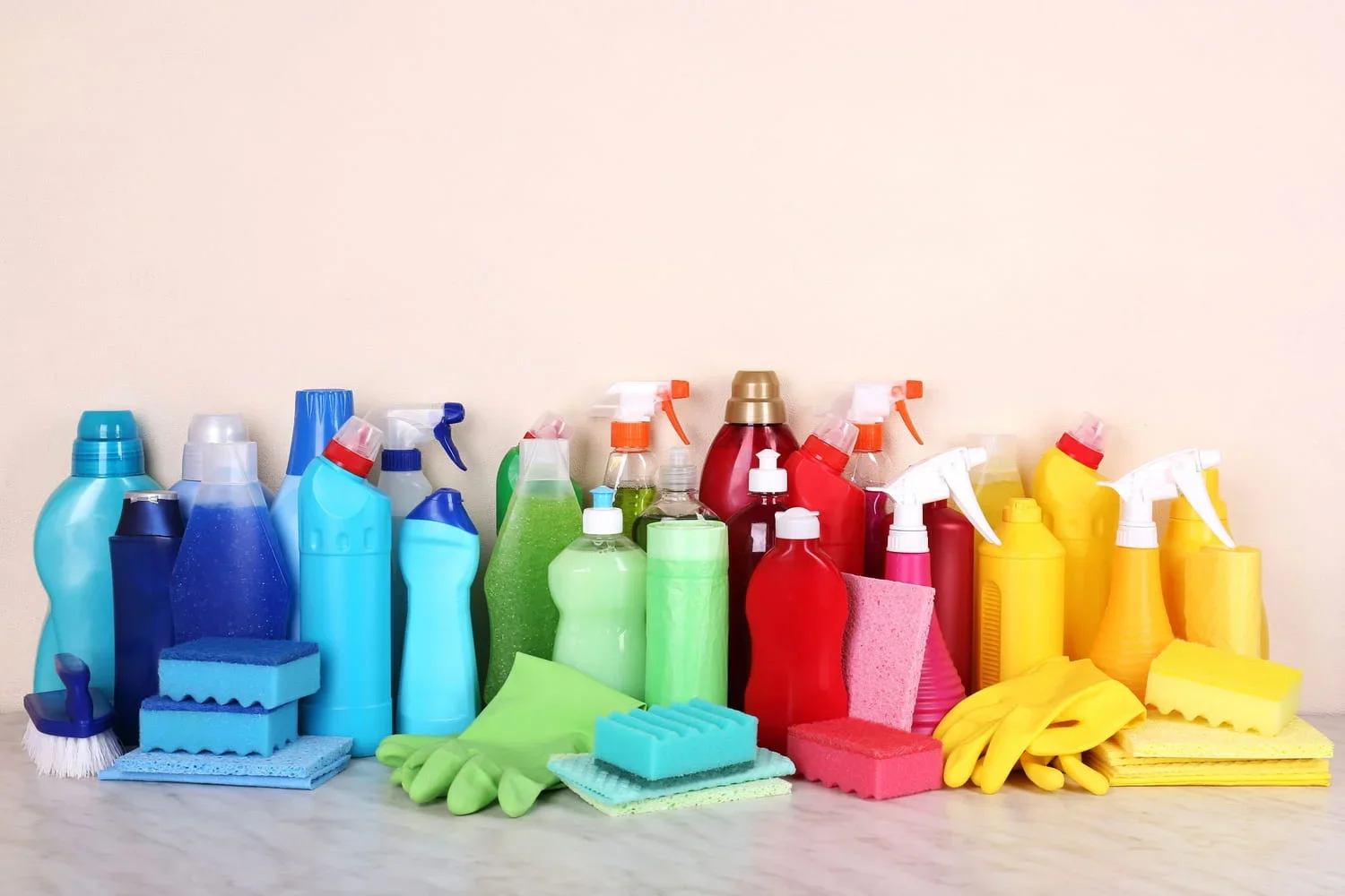 Why Bulk Buying Cleaning Supplies Saves Your Business Time and Money