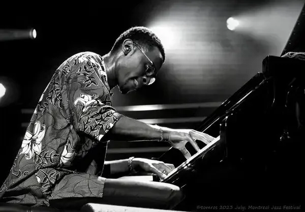 Julian Davis Reed &amp; Circle of Trust Concert