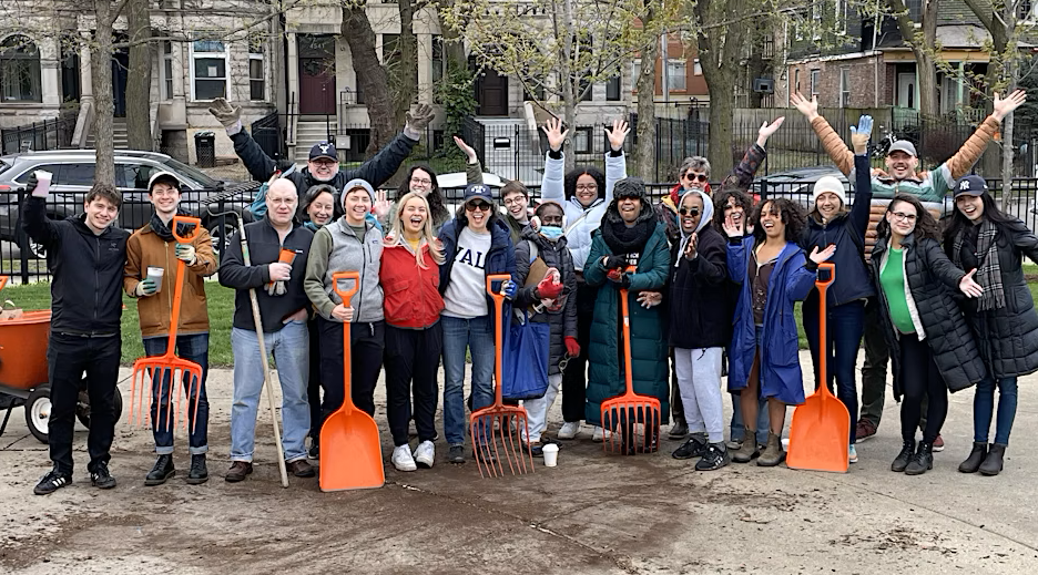Yale Day of Service - Earth Day 2024 - Gwendolyn Brooks Park Cleanup