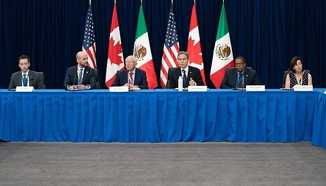 Secretary_Blinken_Meets_with_Canadian_Foreign_Minister_Joly_and_Mexican_Foreign_Minister_Ebrard_(52137388652).jpg