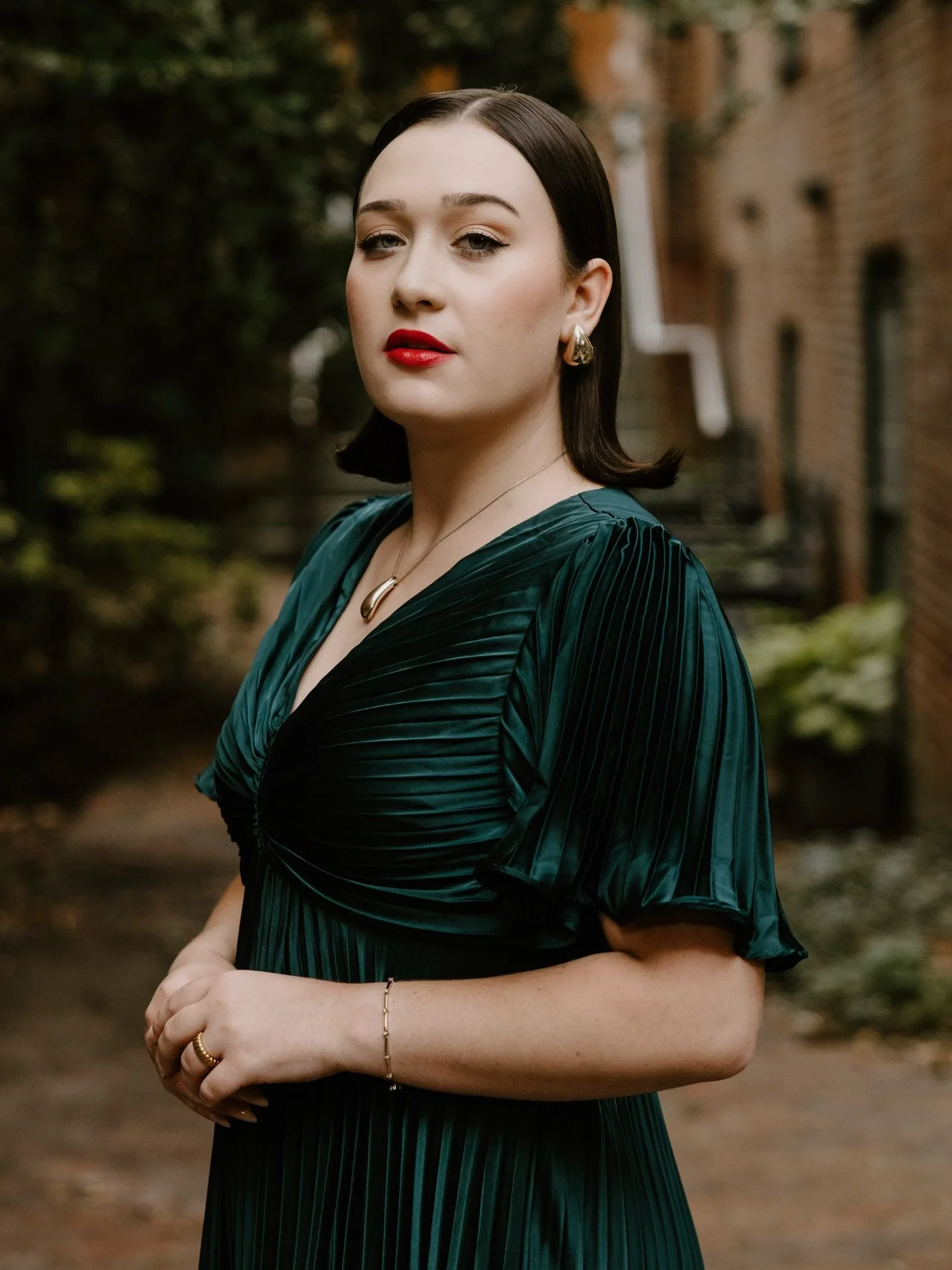 New season, new shots! 📸
This year, I'm so excited to be making two countess debuts at @avaopera!
We open Le Nozze di Figaro next month, where I'll be singing Contessa Almaviva, and in January 2026 I'll be singing Countess Madeleine in Strauss' Ca