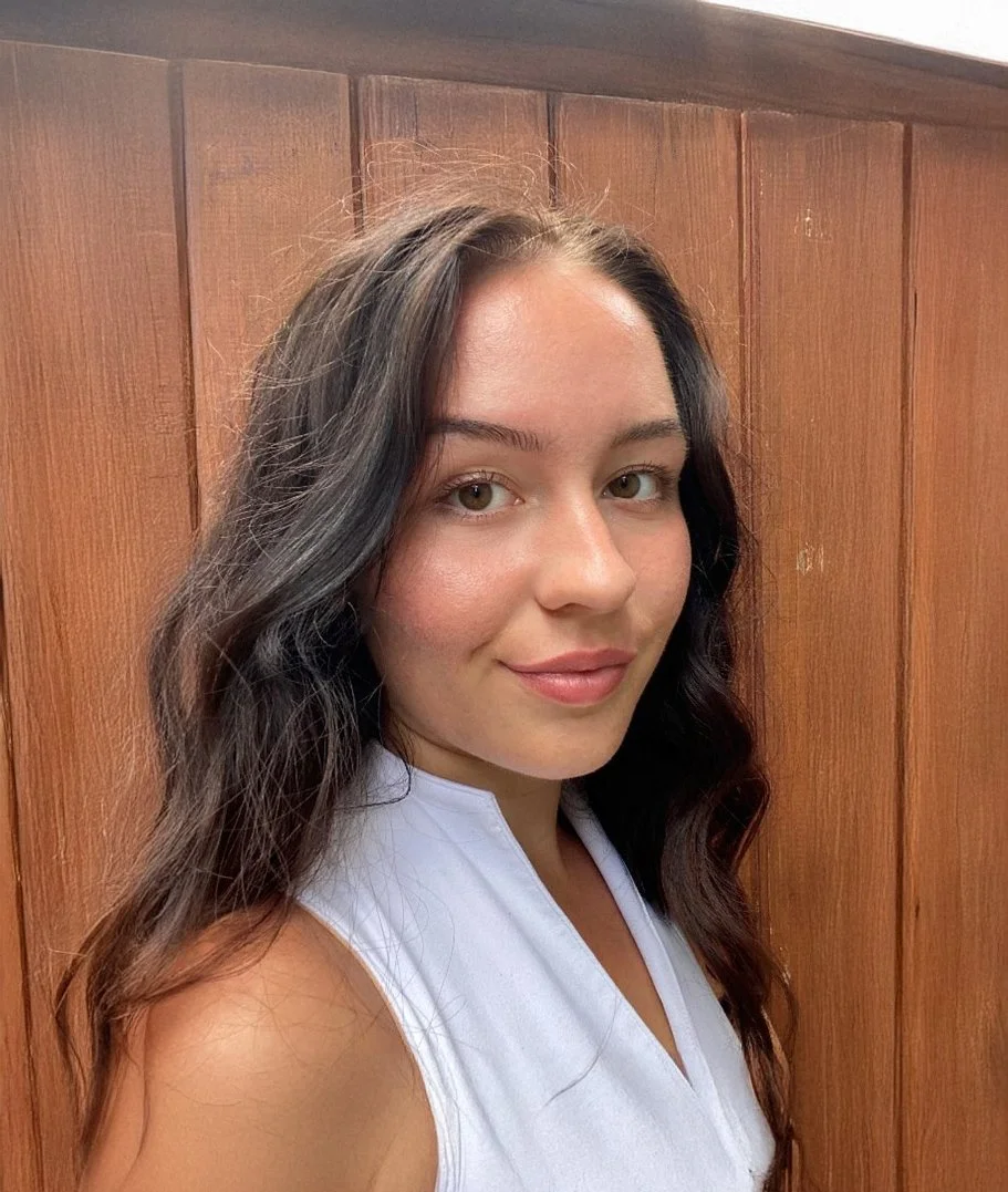 Chloe Best - Expand.jpg