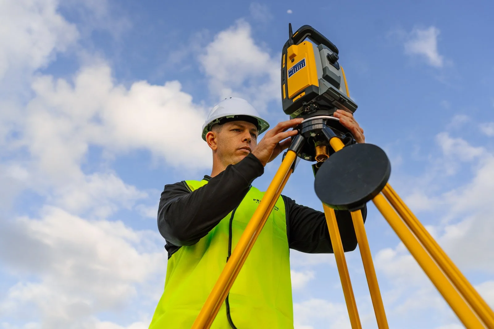 PrecisionSurveying_18022025_websize (90 of 300).jpg