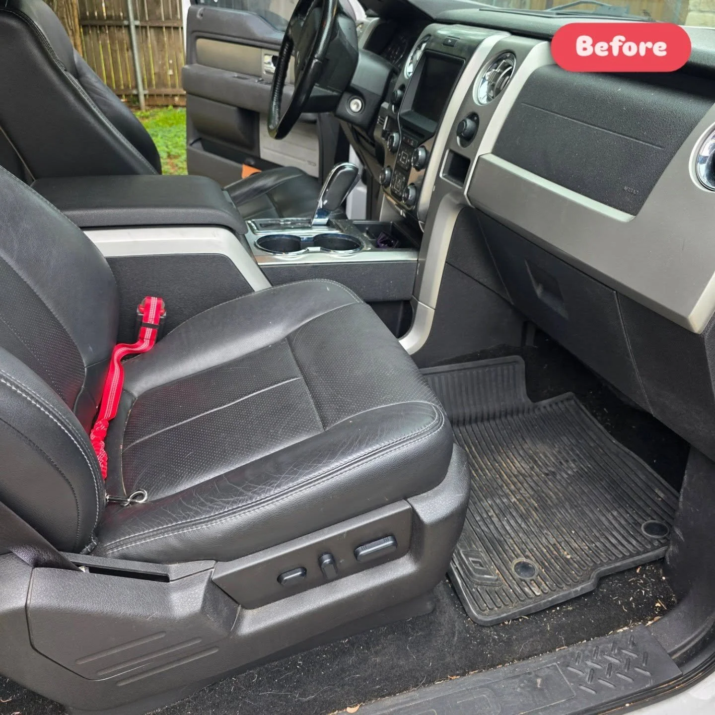 Everyone loves the shine on the outside. Paint correction, gloss, reflections&hellip; that&rsquo;s what gets posted. 

But interiors? That&rsquo;s where it actually hits. 

Before: Built up dirt, stains, dust in every crack. The kind of stuff you sto