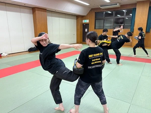 2025年8月の稽古記録

#ブルースリー の武術「#ジークンドー(#JKD)」＆フィリピン武術「#カリ #シラット」＆「#USA修斗」の３つのアートの探求活動

『IUMA日本振藩國術館 日本JUNFANクラブ 表参道支部』
稽古内容・体験申込はホームページへ
https://www.jkdosd.net/

毎週1〜2回、#東京 #渋谷区 または#世田谷区 にて活動中。

#原宿 #代官山 #恵比寿 #幡ヶ谷 #千歳船橋 #祖師谷大蔵