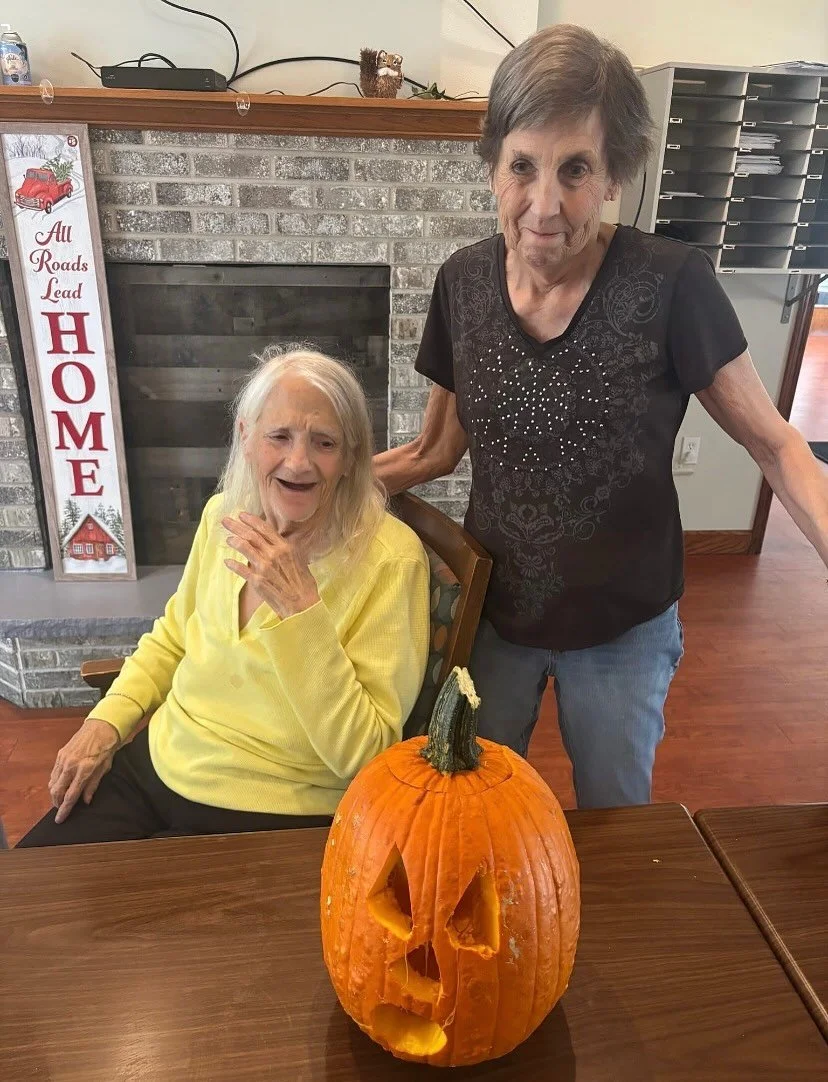Fall fun is in full swing here at Willow Glen! 🎃🍂

Our residents teamed up with staff for an afternoon of pumpkin carving, laughter, and a little friendly creativity. From spooky faces to silly smiles, the pumpkins turned out just as unique and won