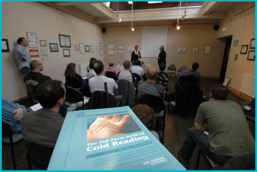 Cold Reading Meaning: A Complete Guide