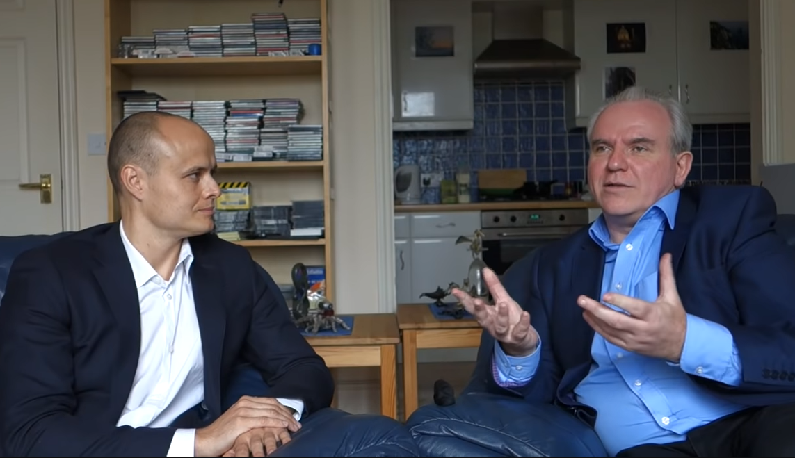 Cold Reading Techniques: A Clear, Practical Explanation