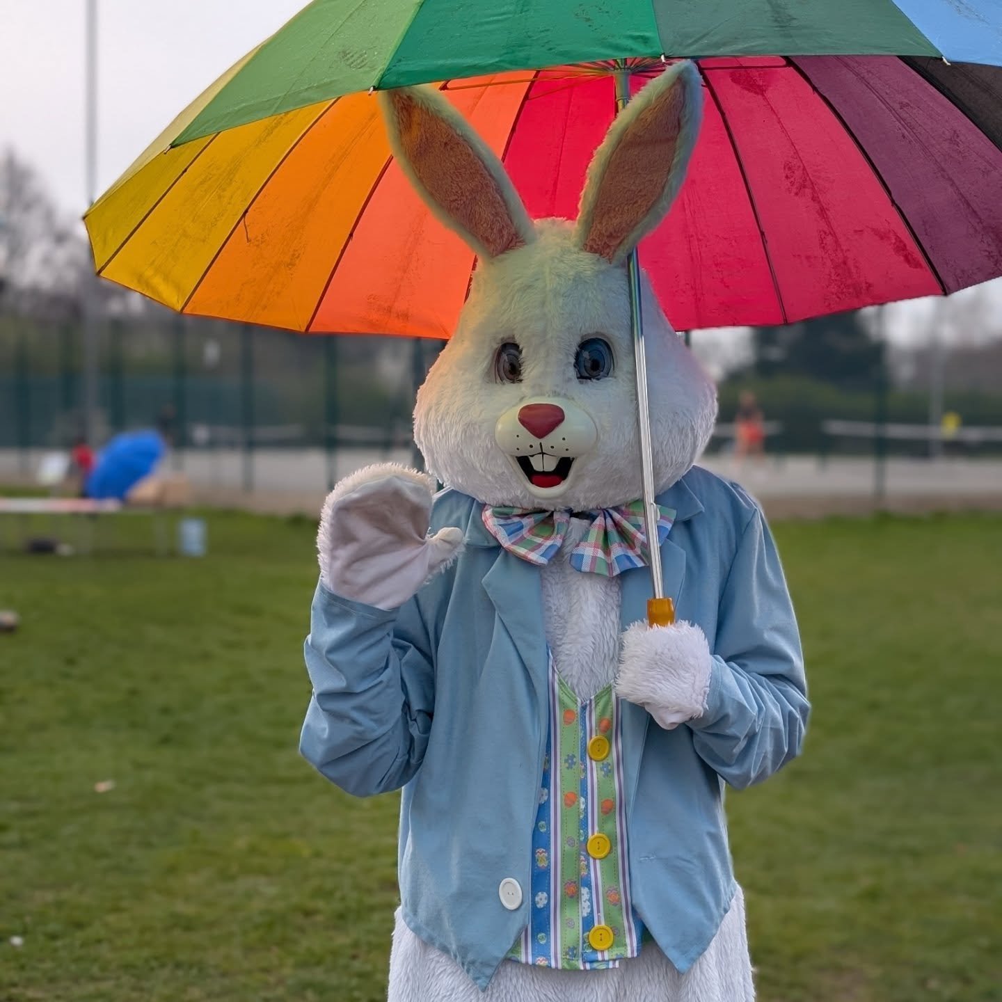 Thank you to all those who came and supported the Easter Treasure Trail - the event raised just over &pound;10,000 for @thefriendsofclaphamcommon and for the 'Routes' programme run by @omnibustheatre . 

A huge thank you to our sponsors @houseofkilli