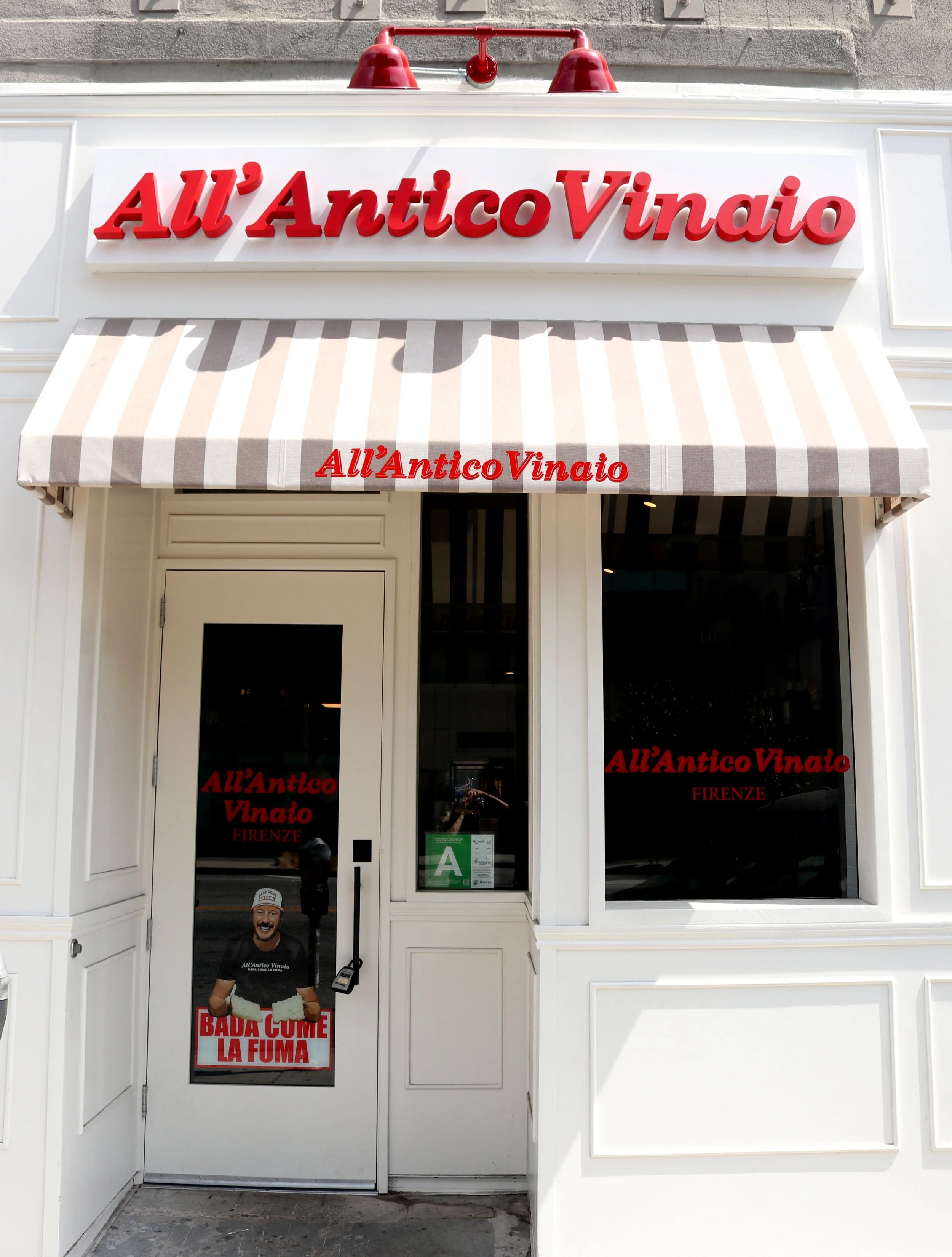 All’Antico-Vinaio_Koreatown_facade.JPG