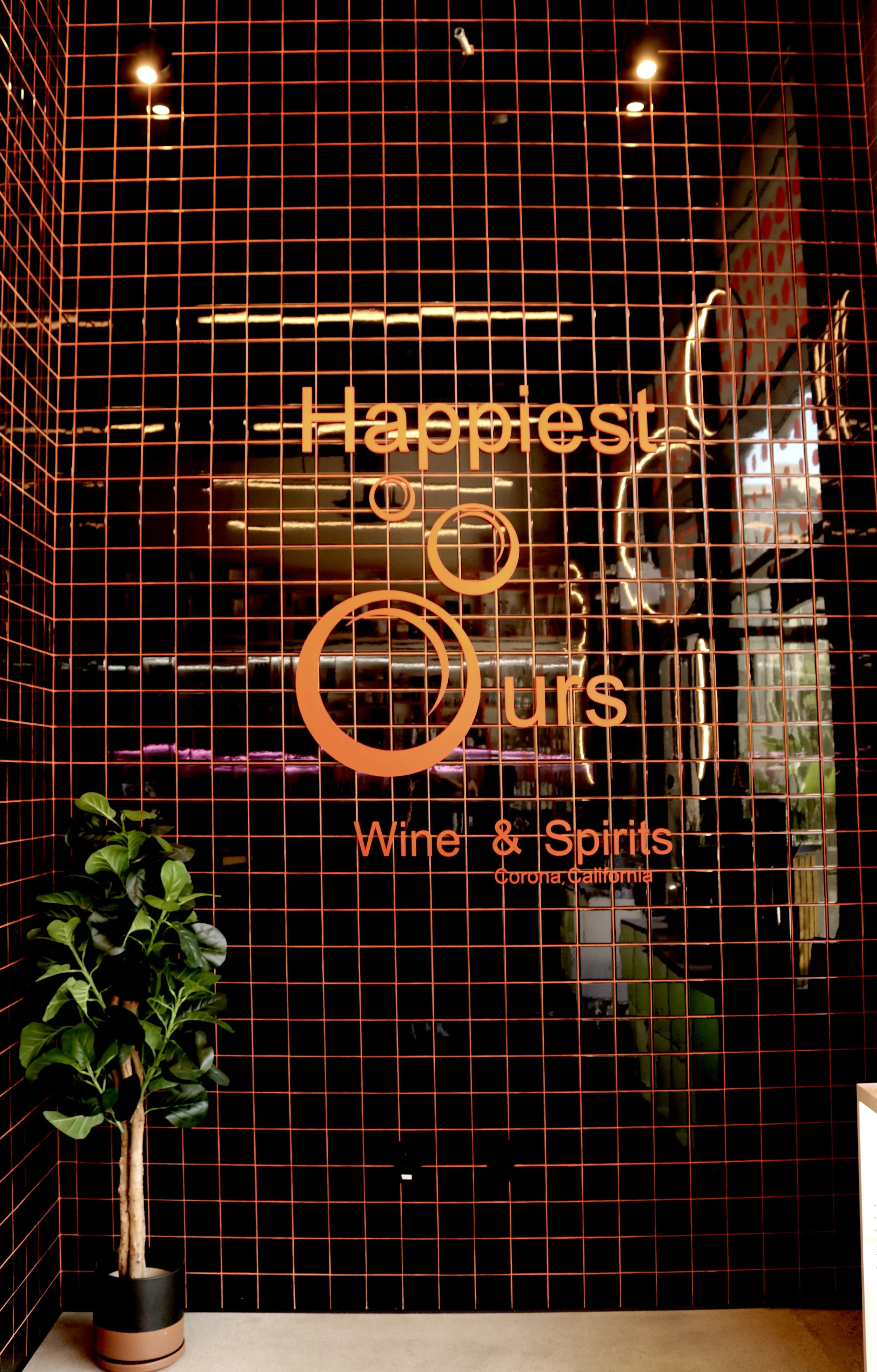 Happiest-Ours_Corona_sign.jpg