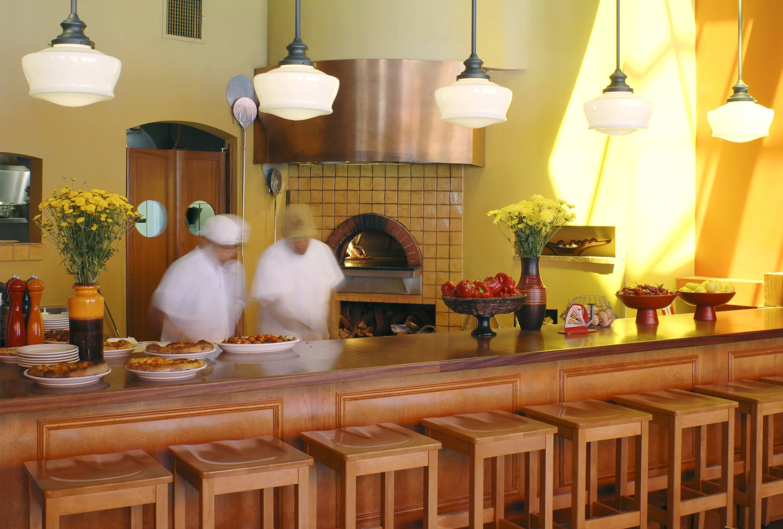 Pizzeria-Mozza_Highland-Ave_kitchen.JPG