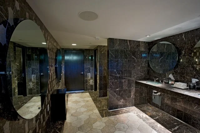 Shangri-La-Hotel_Santa-Monica_Restrooms.jpg