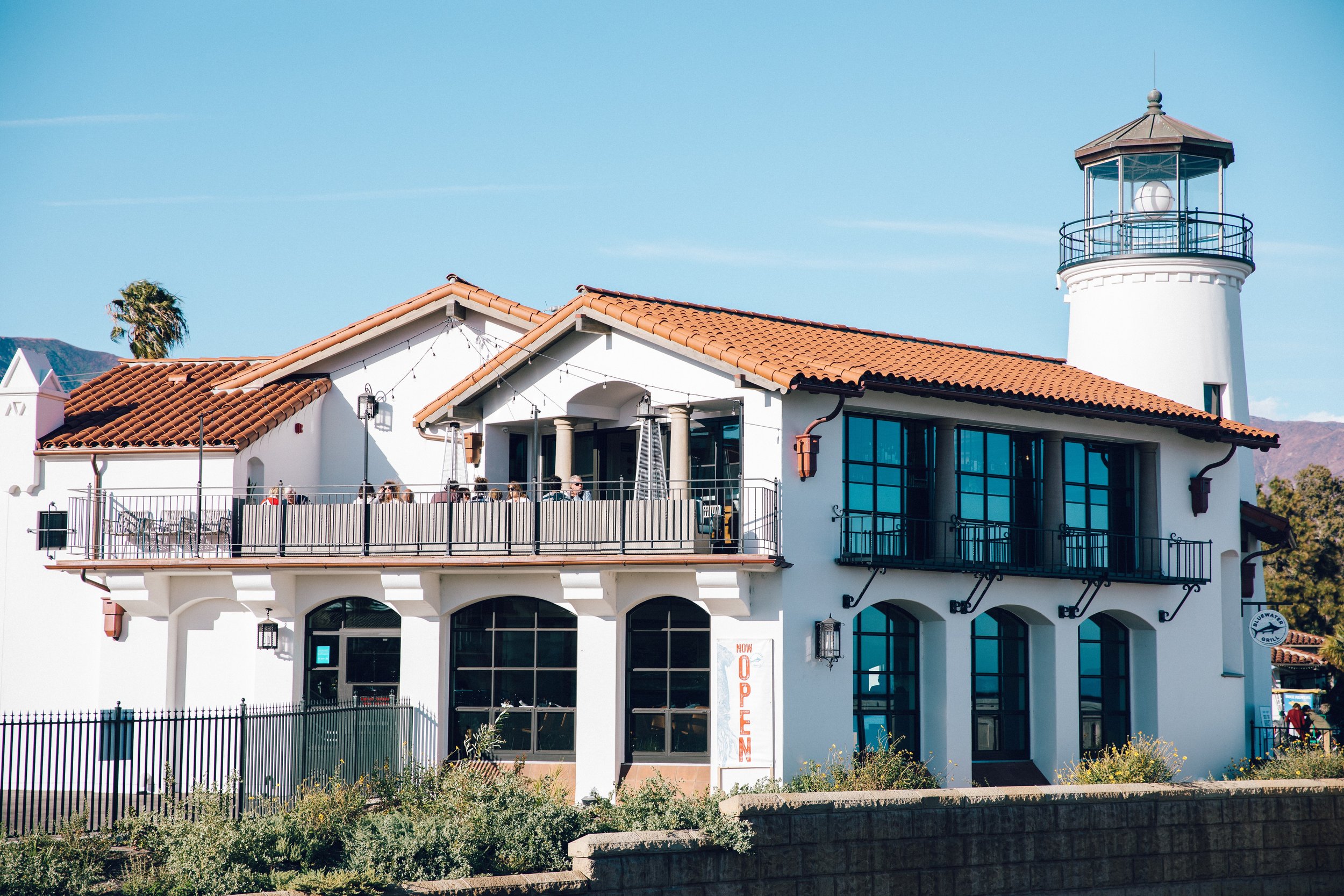 Bluewater-Grill_Santa-Barbara_exterior.jpg
