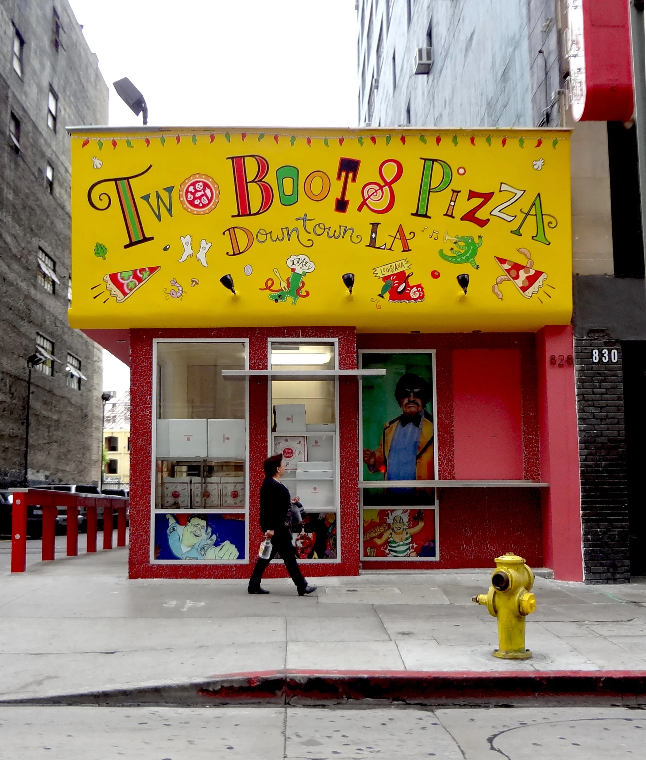 Two-Boots-Broadway_DTLA_Exterior-1.jpg
