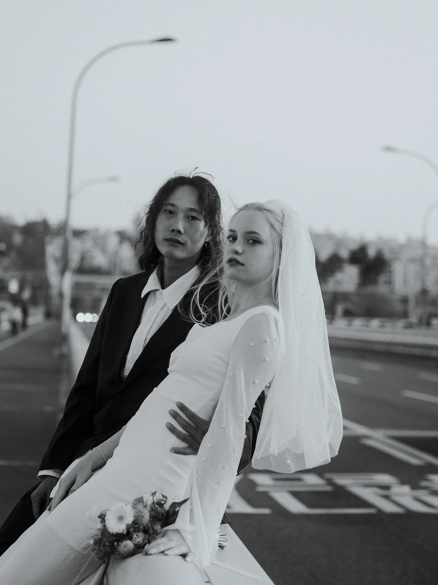 Timeless love, captured in a modern frame.
Every story deserves to be told in its own light &mdash; bold, raw, and beautifully real

Wedding Planner: @lilou.weddings 
Photographer: @ningphotography 

#EditorialWedding #ModernLoveStory #LuxuryWeddingD