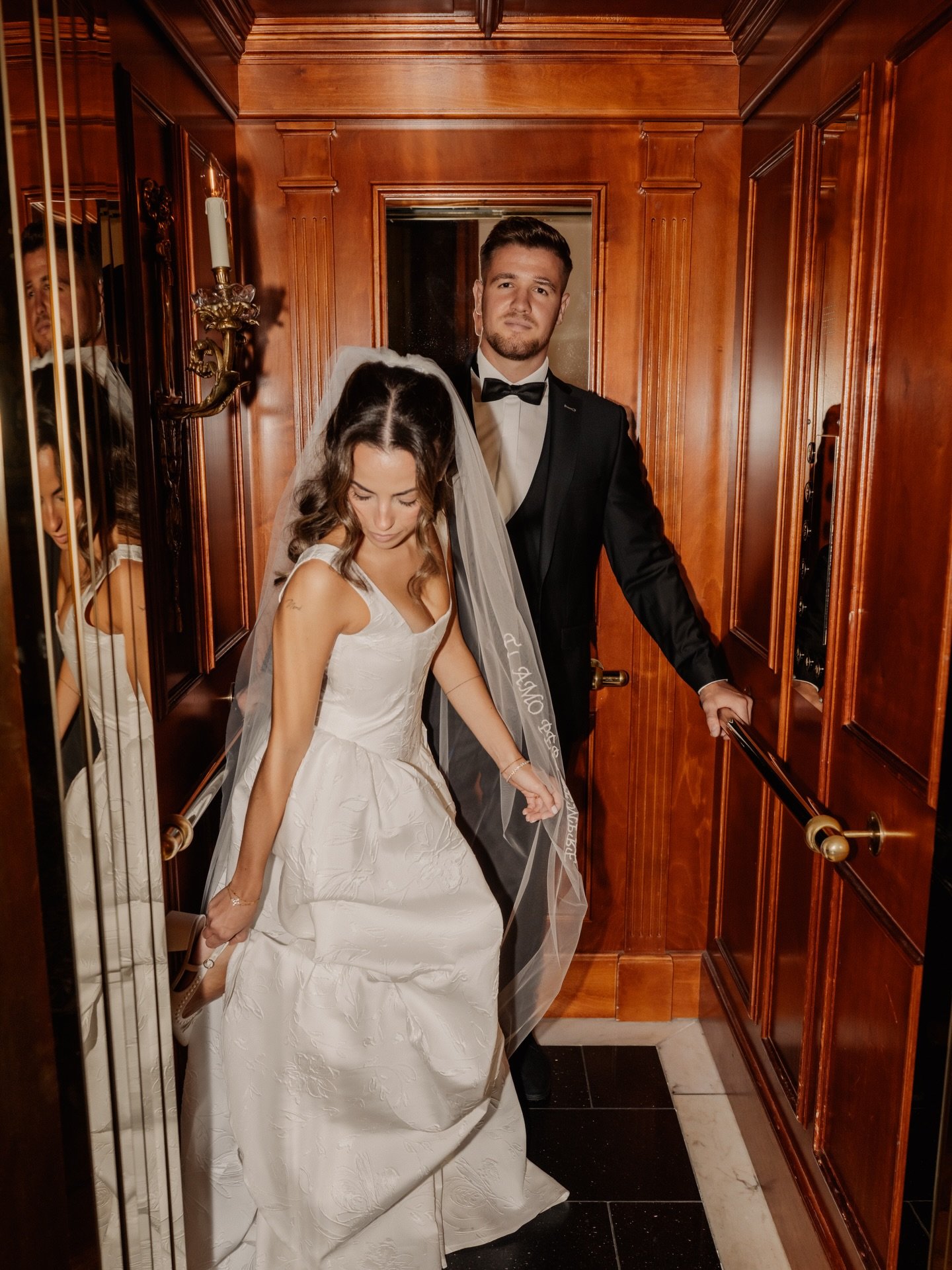 Not loud. Not rushed.
Just two souls, wrapped in a moment that feels forever.✨

Wedding Planner: @lilou.weddings 
Photographer: @annakuhnfotografie 
Location: @schlosslieser 
Hair&amp;Makeup: @edennora_beauty_artist 
Wedding dress:@fabienneschwarzer.