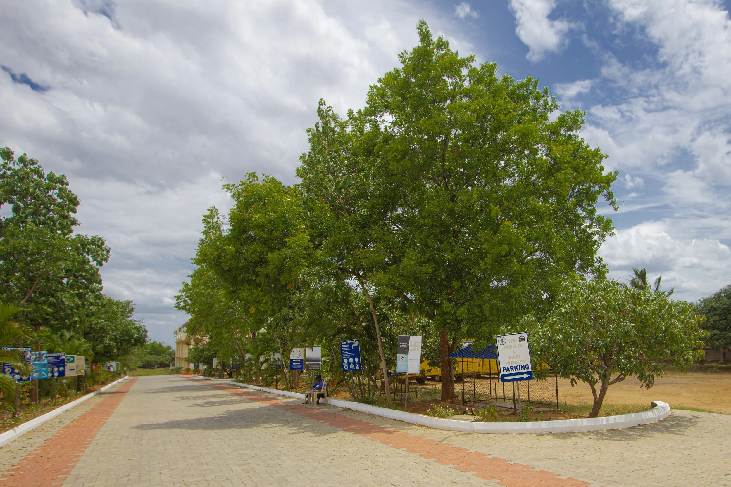 campus.jpg
