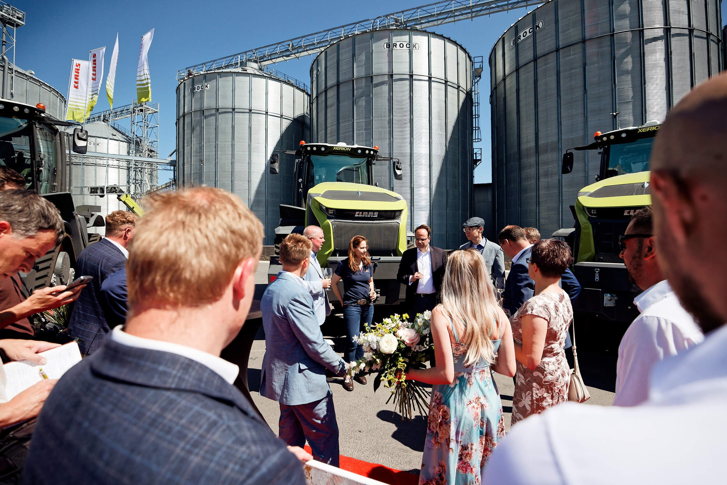 agrall-xerion-ceremonial_handover_LR_082.jpg